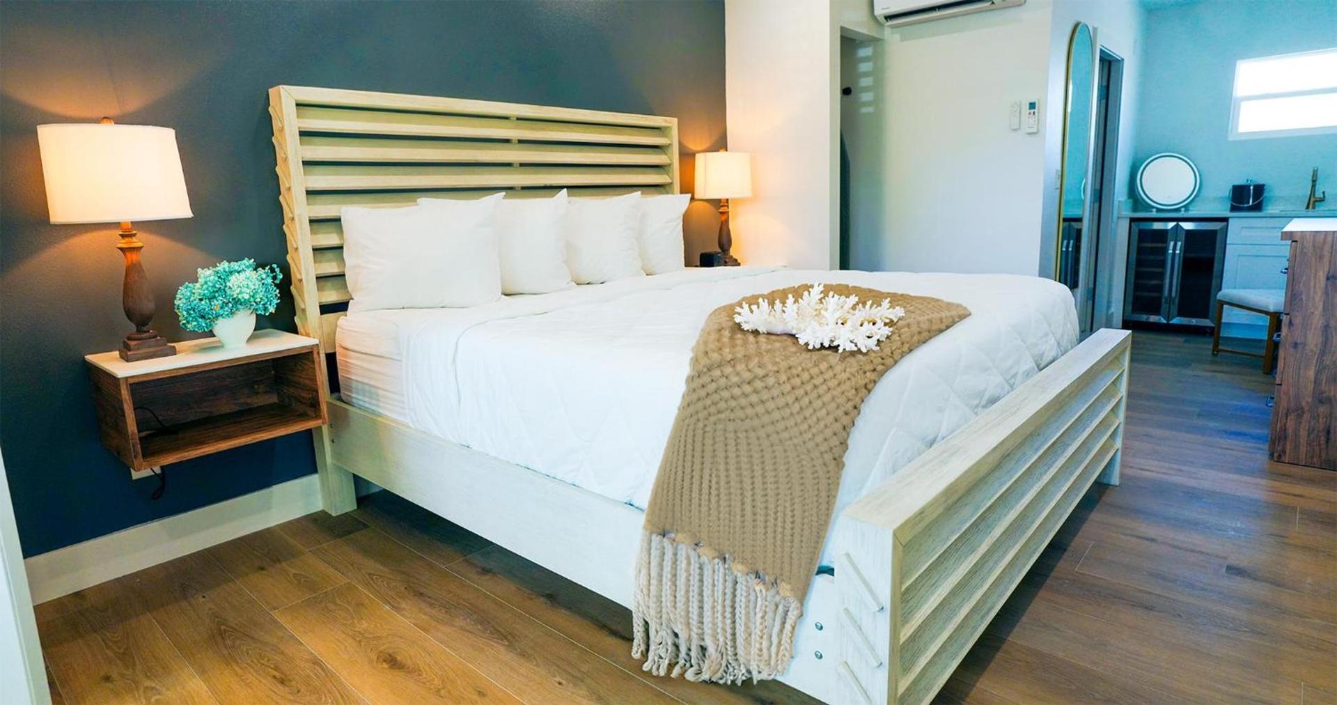 Ivory Sands Beach Suites photo 3
