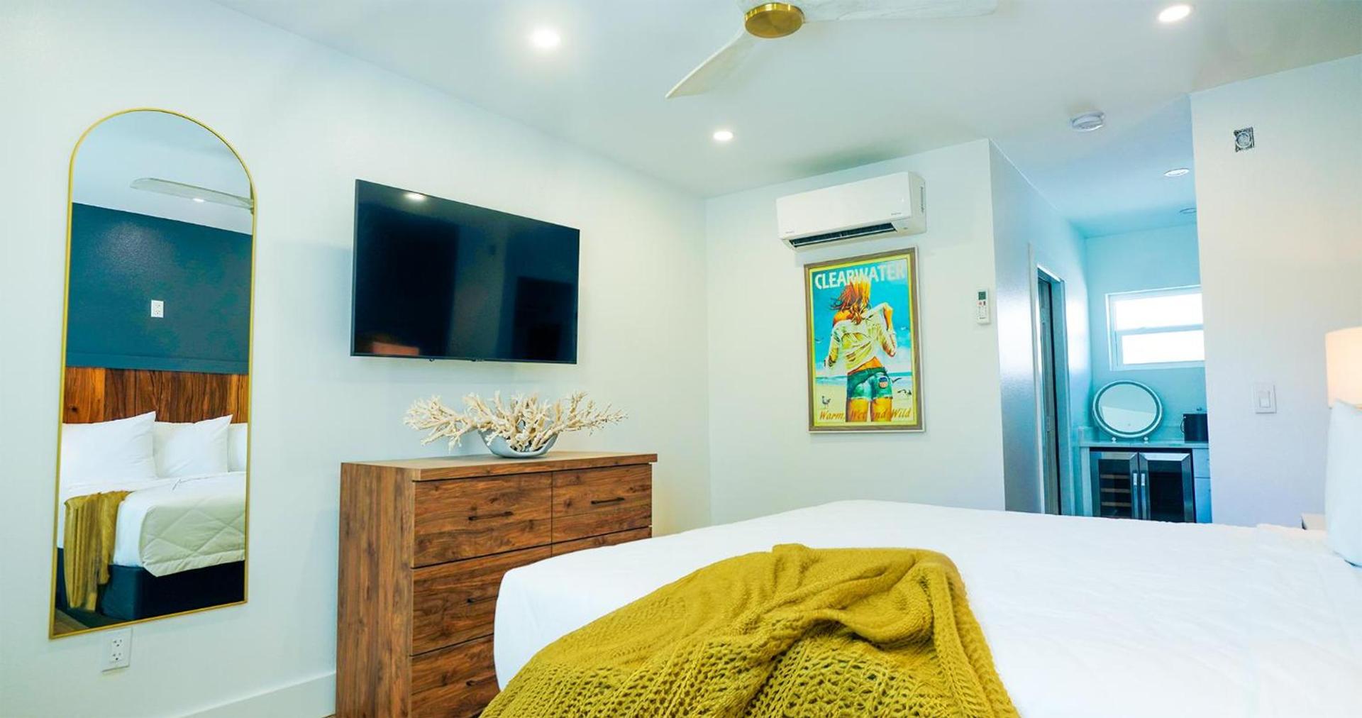 Ivory Sands Beach Suites photo 15