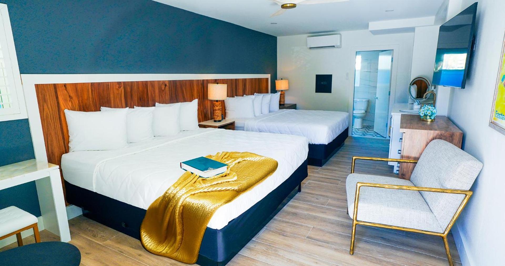 Ivory Sands Beach Suites photo 10