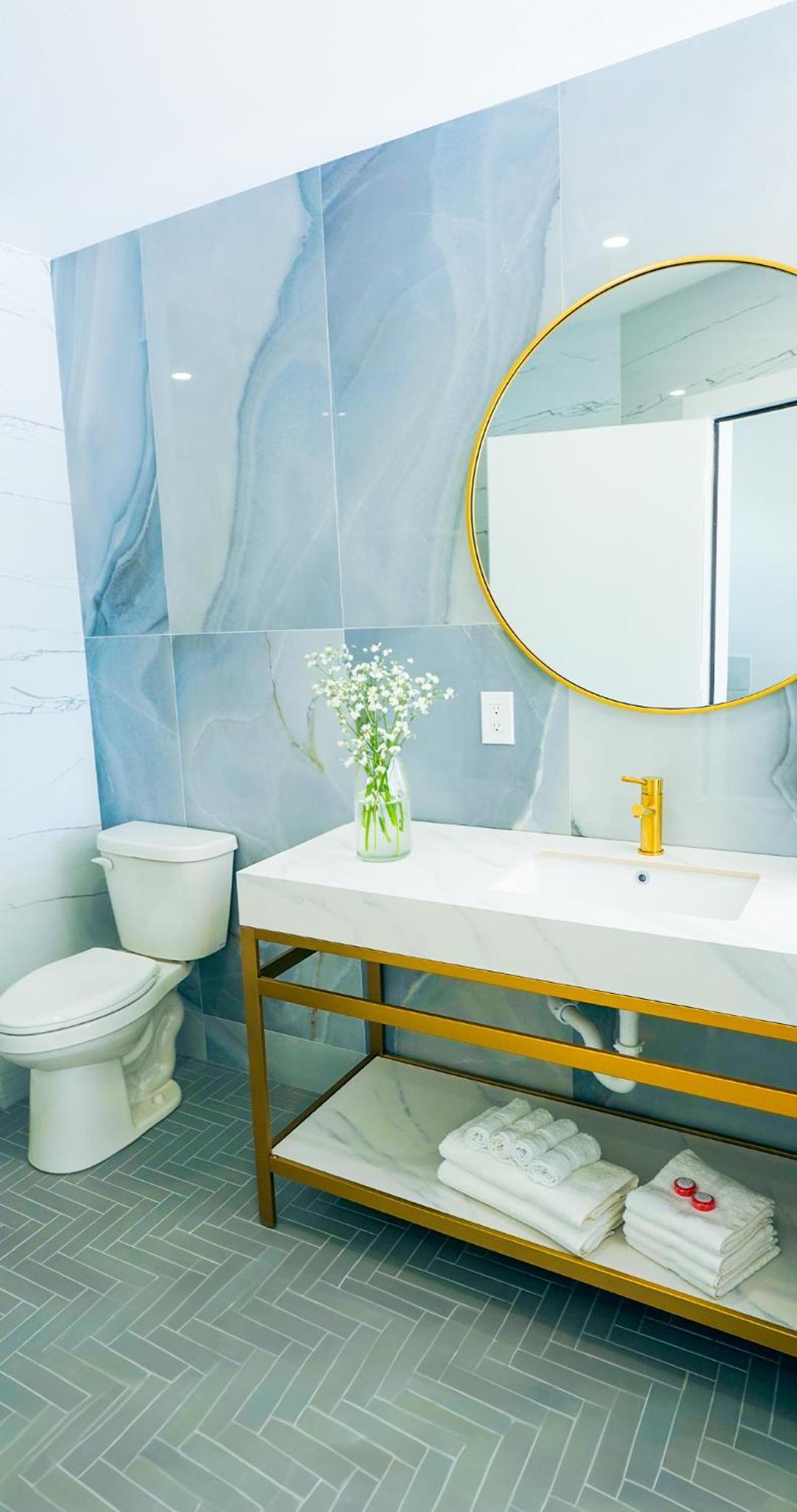 Ivory Sands Beach Suites photo 21