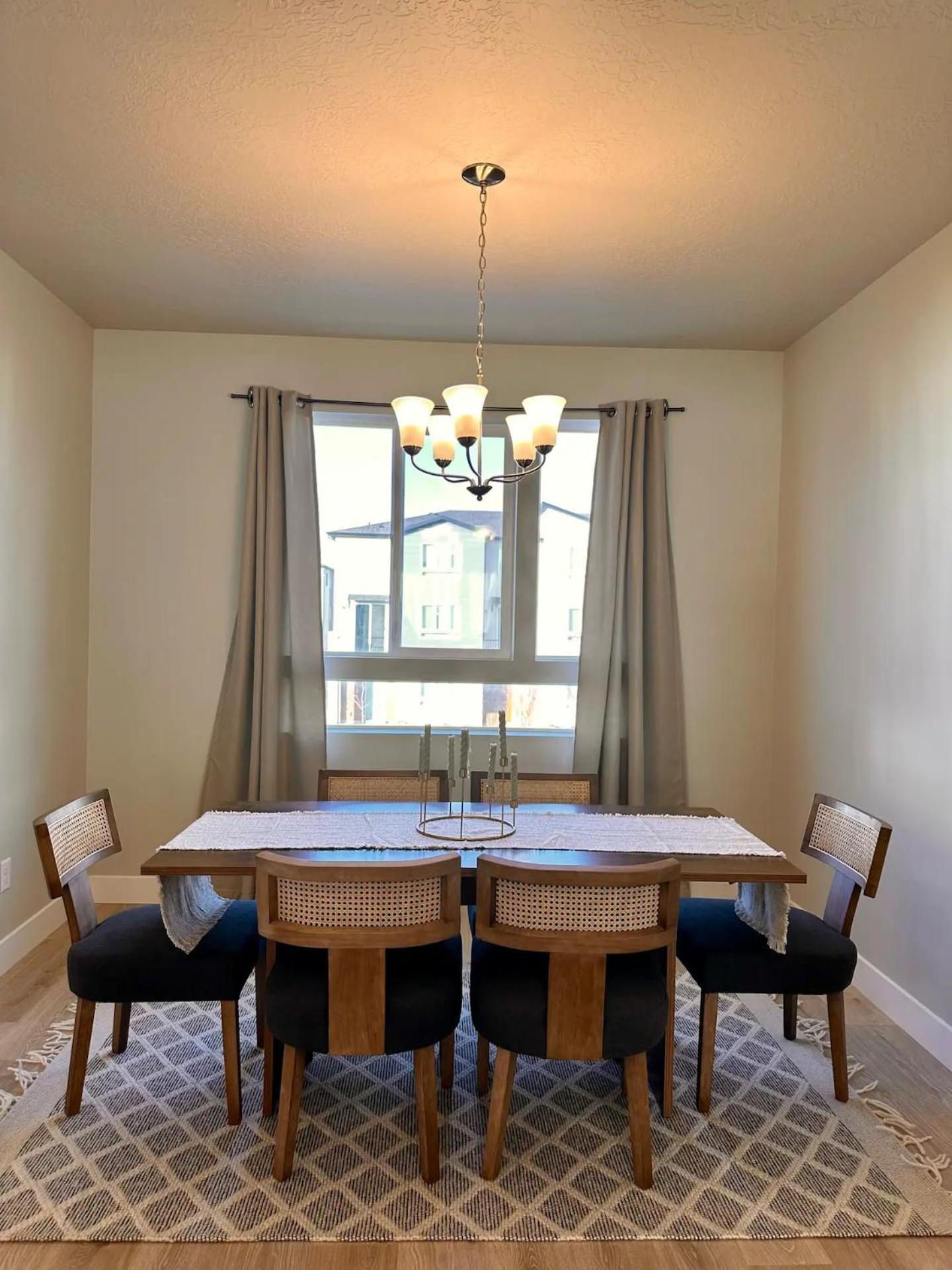 Newly Built Chic Utah Valley Gem l Theo by Stay photo 1