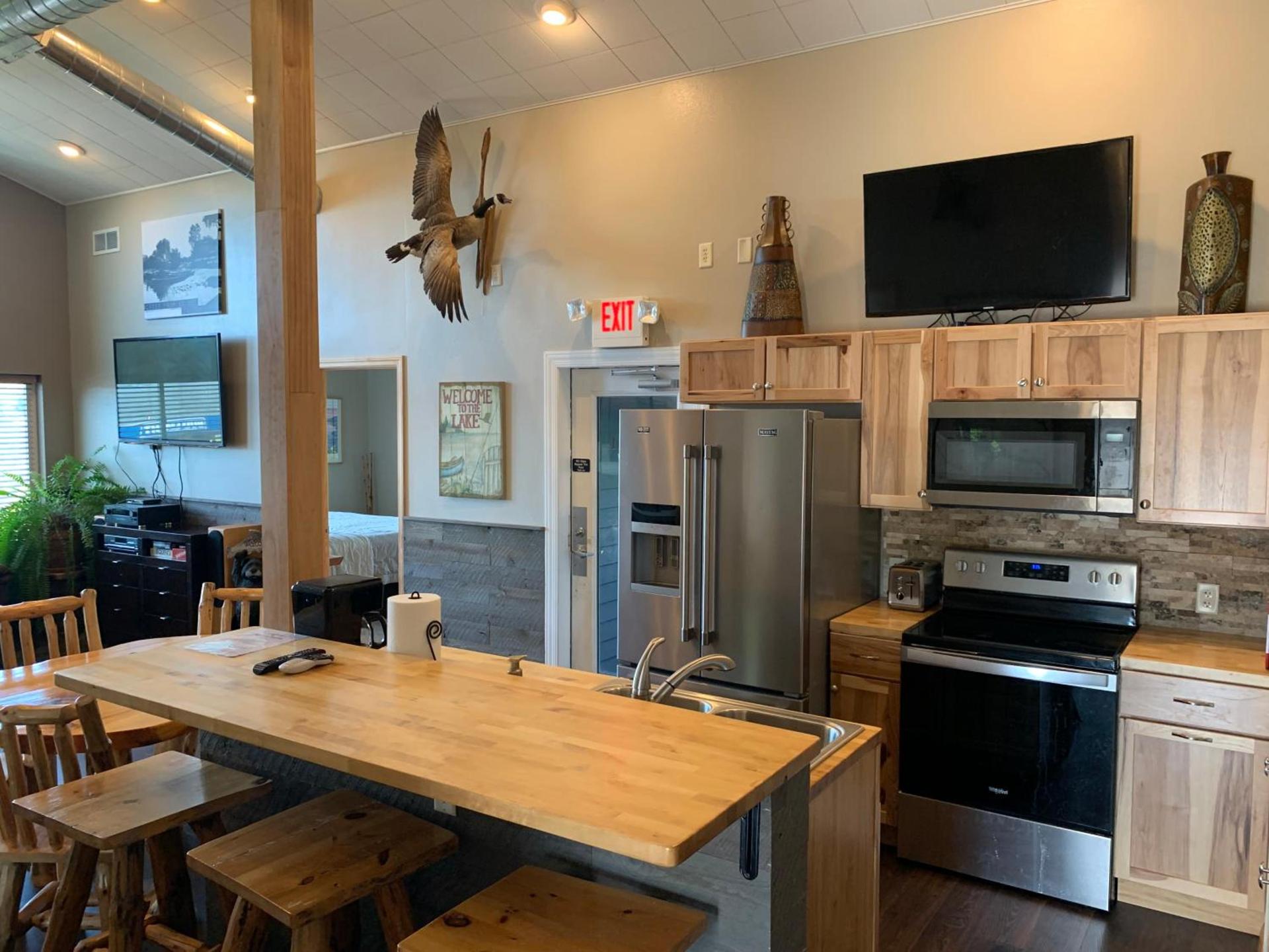 Luckys Lodge photo 3