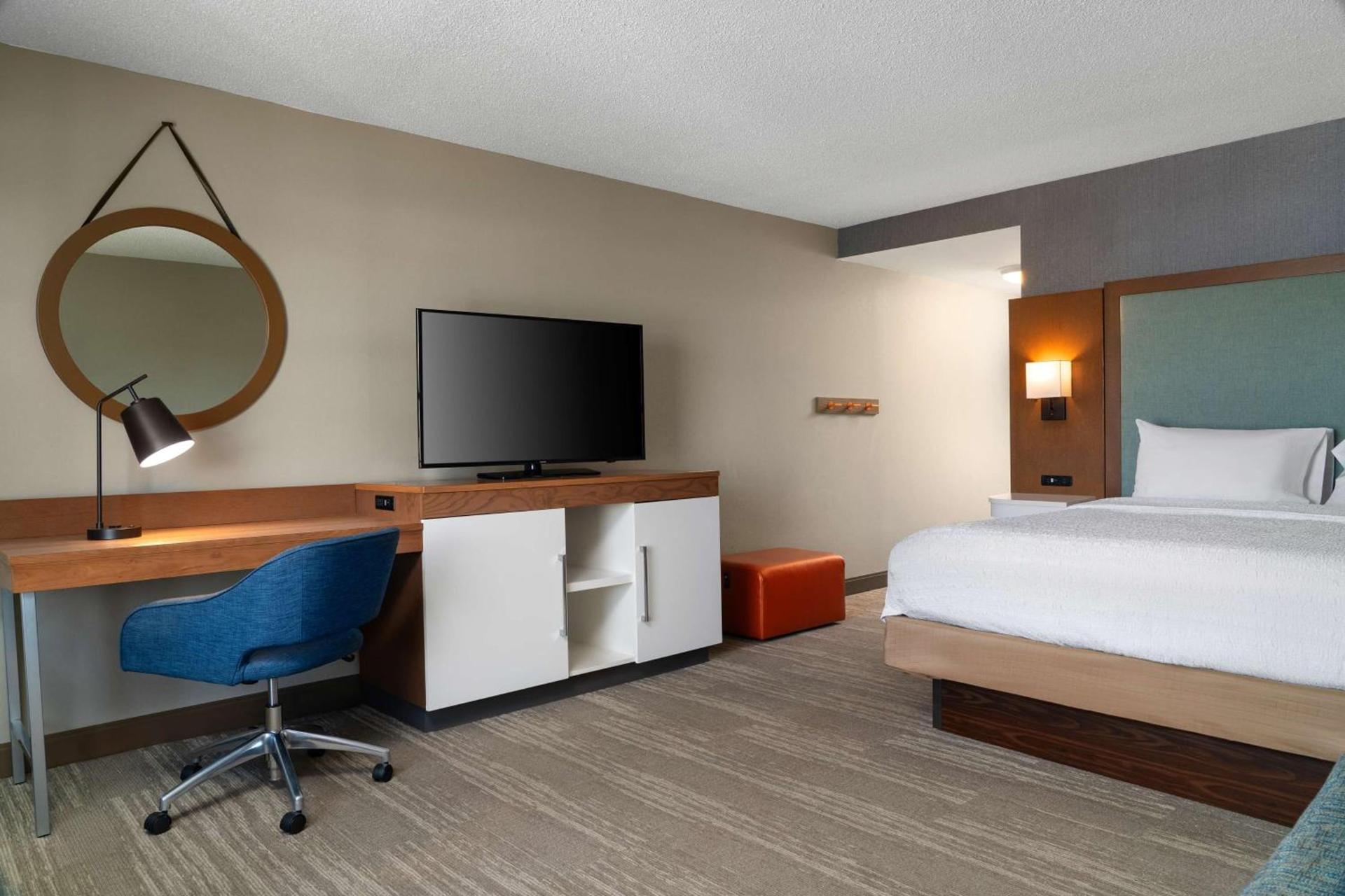 Hampton Inn South Kingstown - Newport Area photo 22
