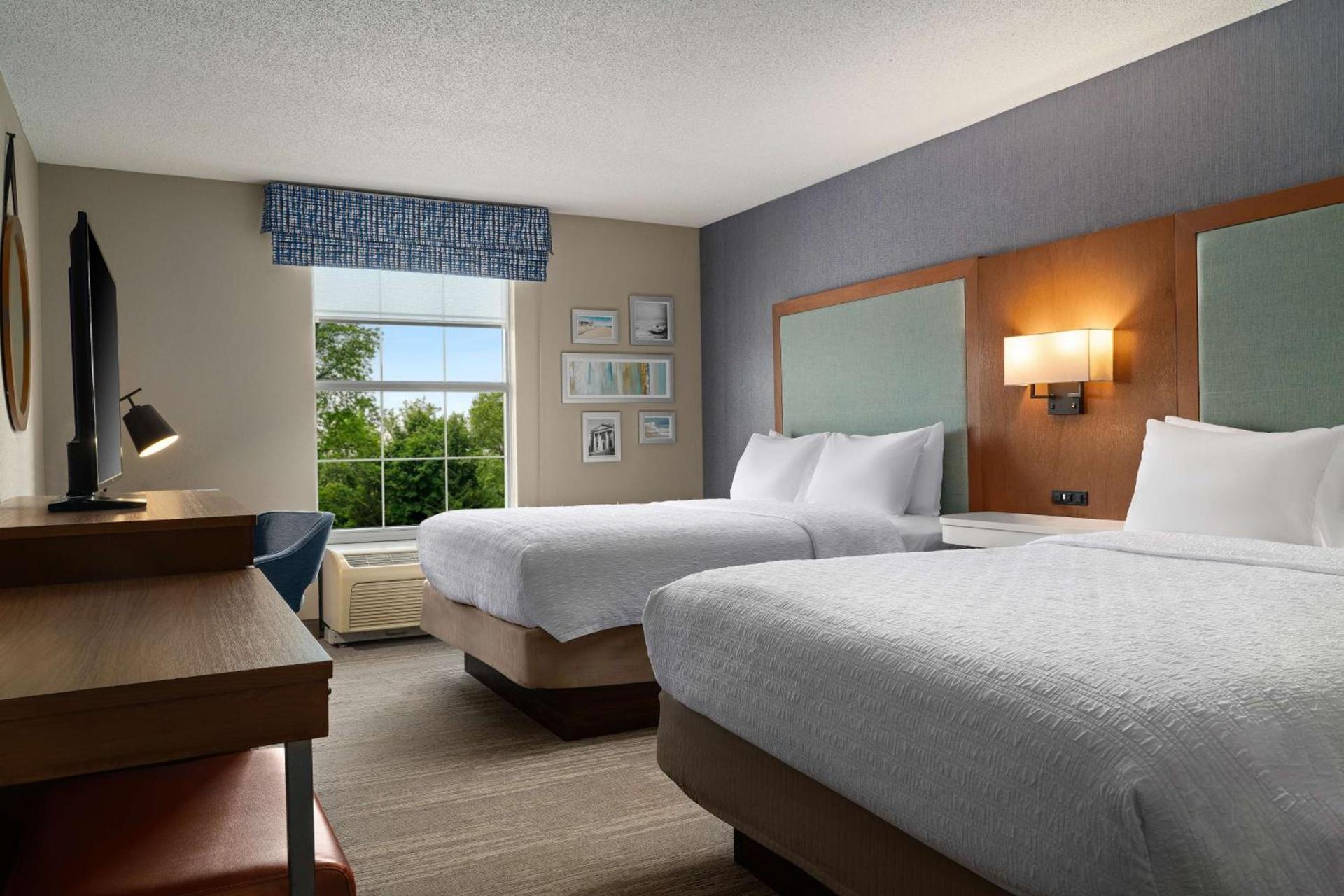 Hampton Inn South Kingstown - Newport Area photo 32