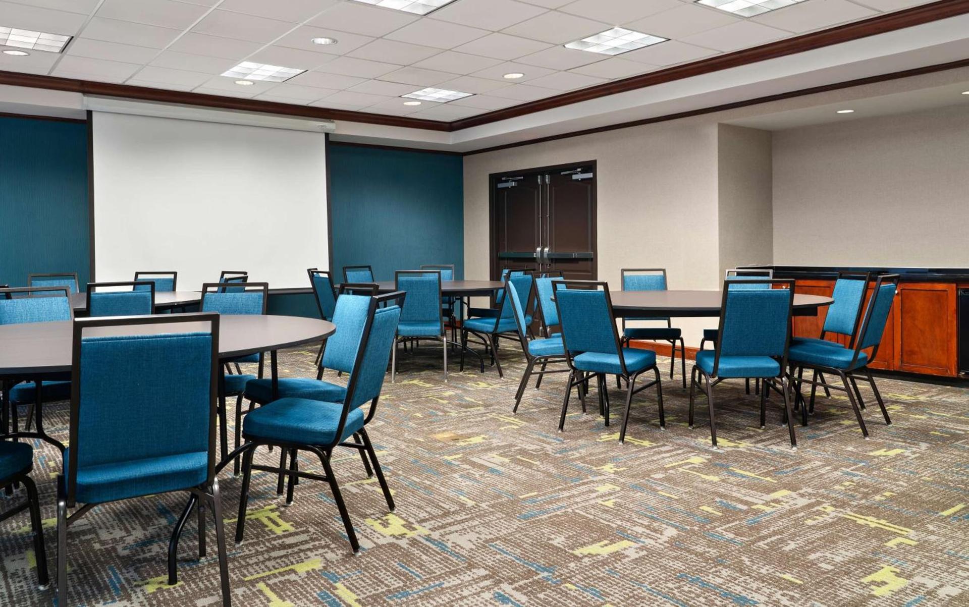 Hampton Inn South Kingstown - Newport Area photo 35