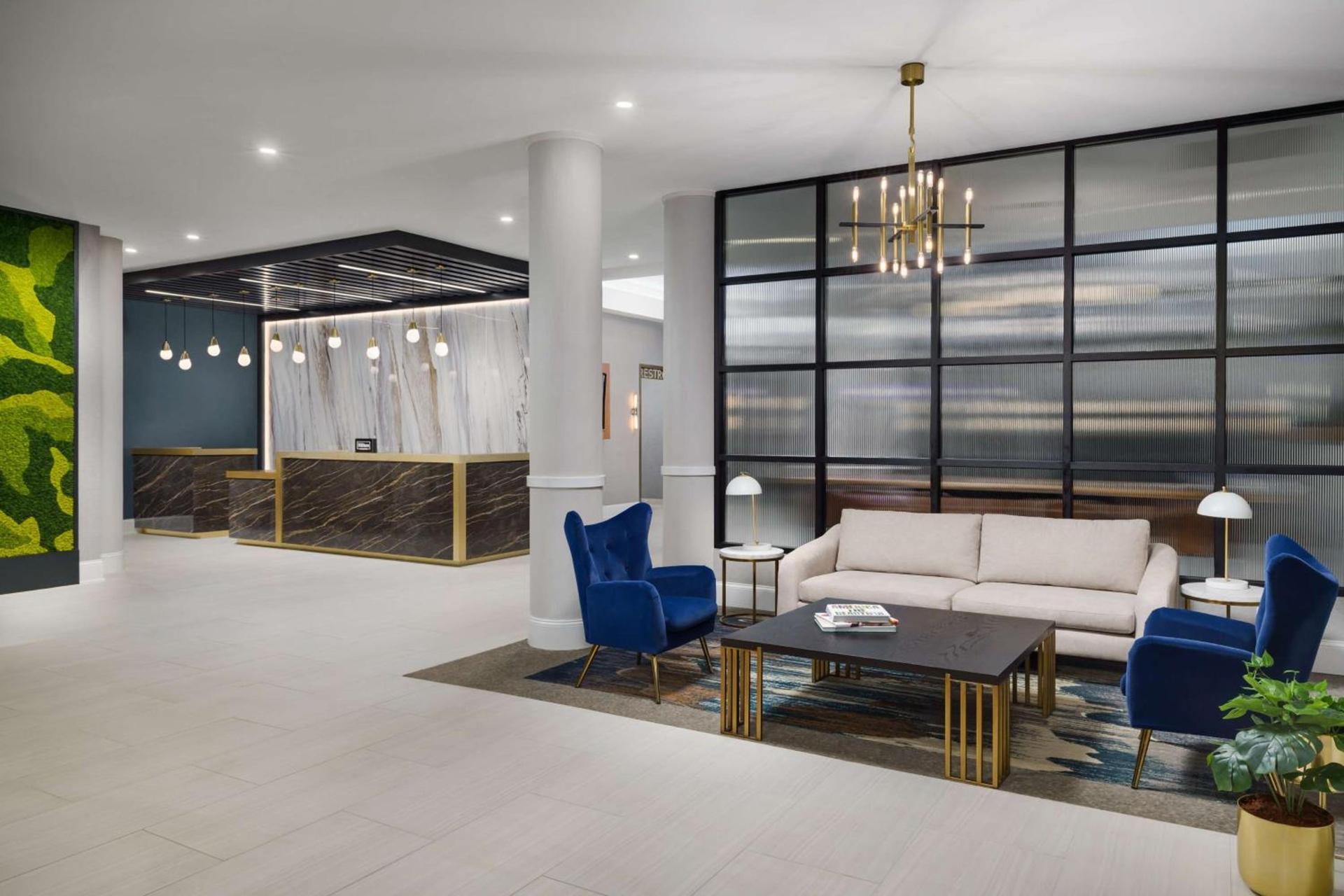DoubleTree by Hilton Charlotte City Center photo 43