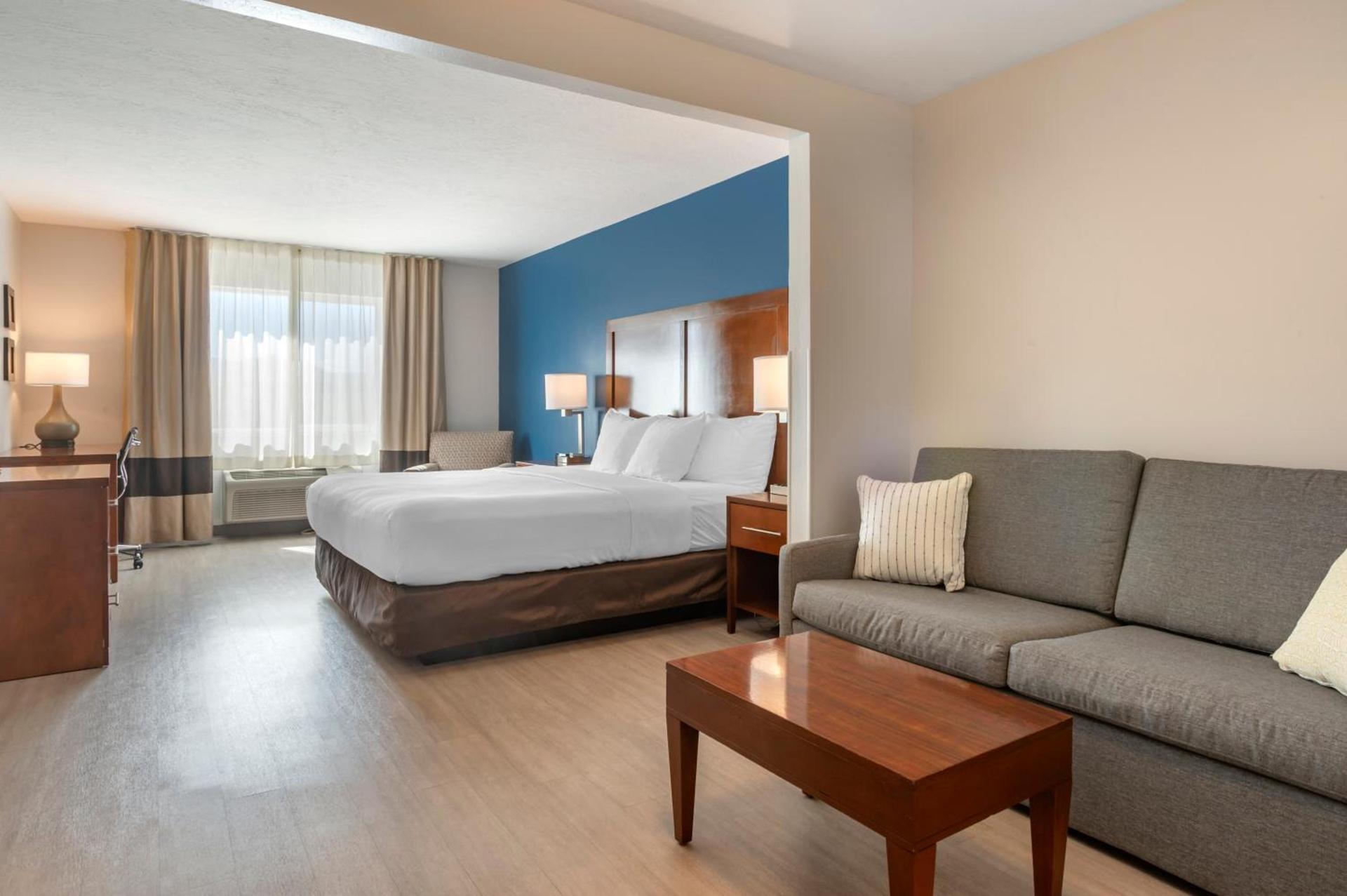 Comfort Inn & Suites Beaver - Interstate 15 North photo 40