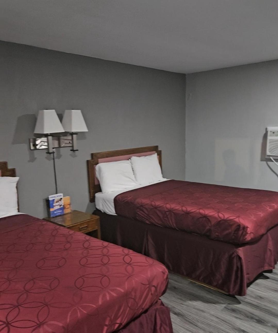 Royal Inn Motel photo 4