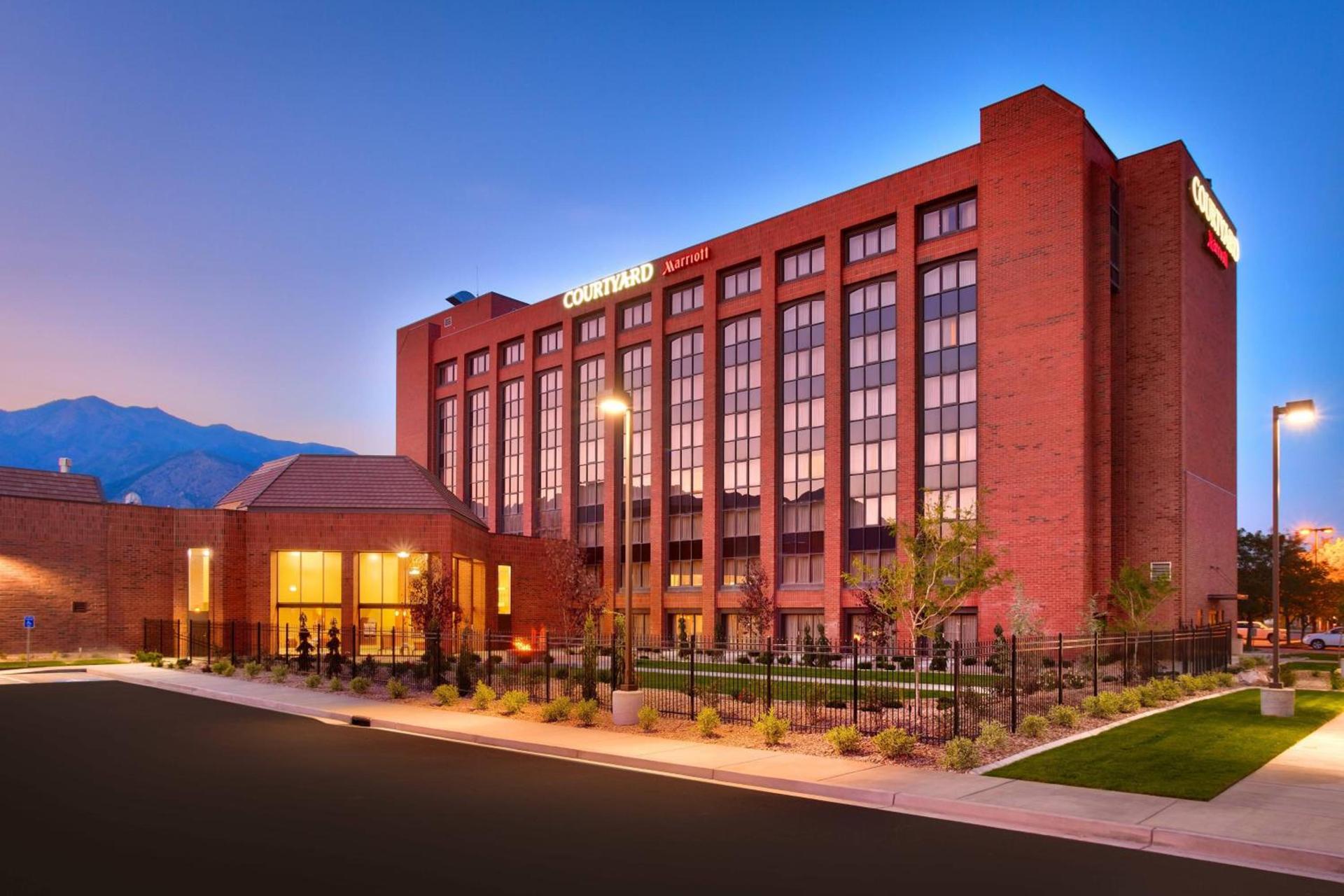 Courtyard by Marriott Ogden photo 2