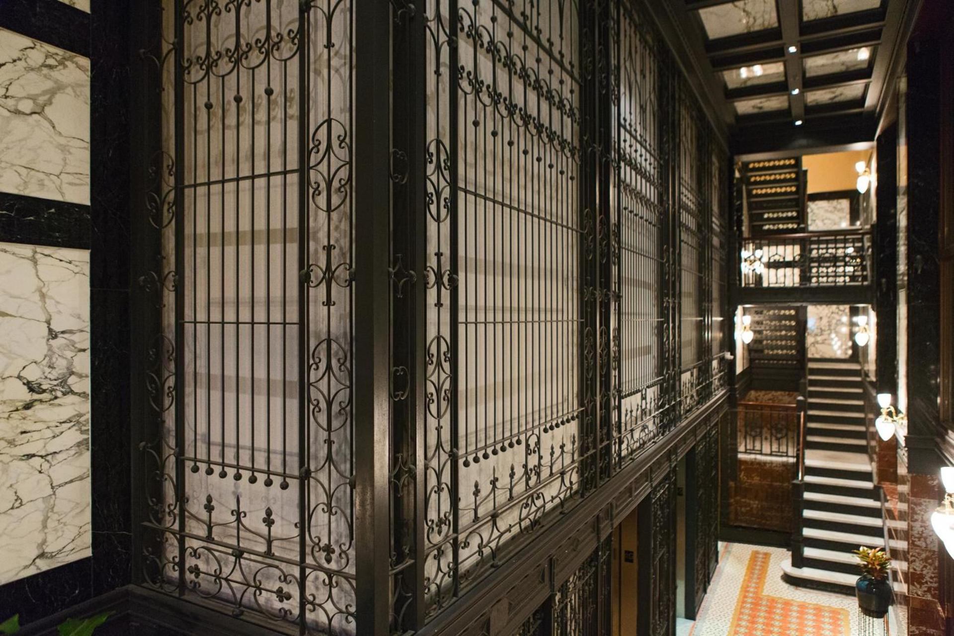Staypineapple, An Iconic Hotel, The Loop photo 16