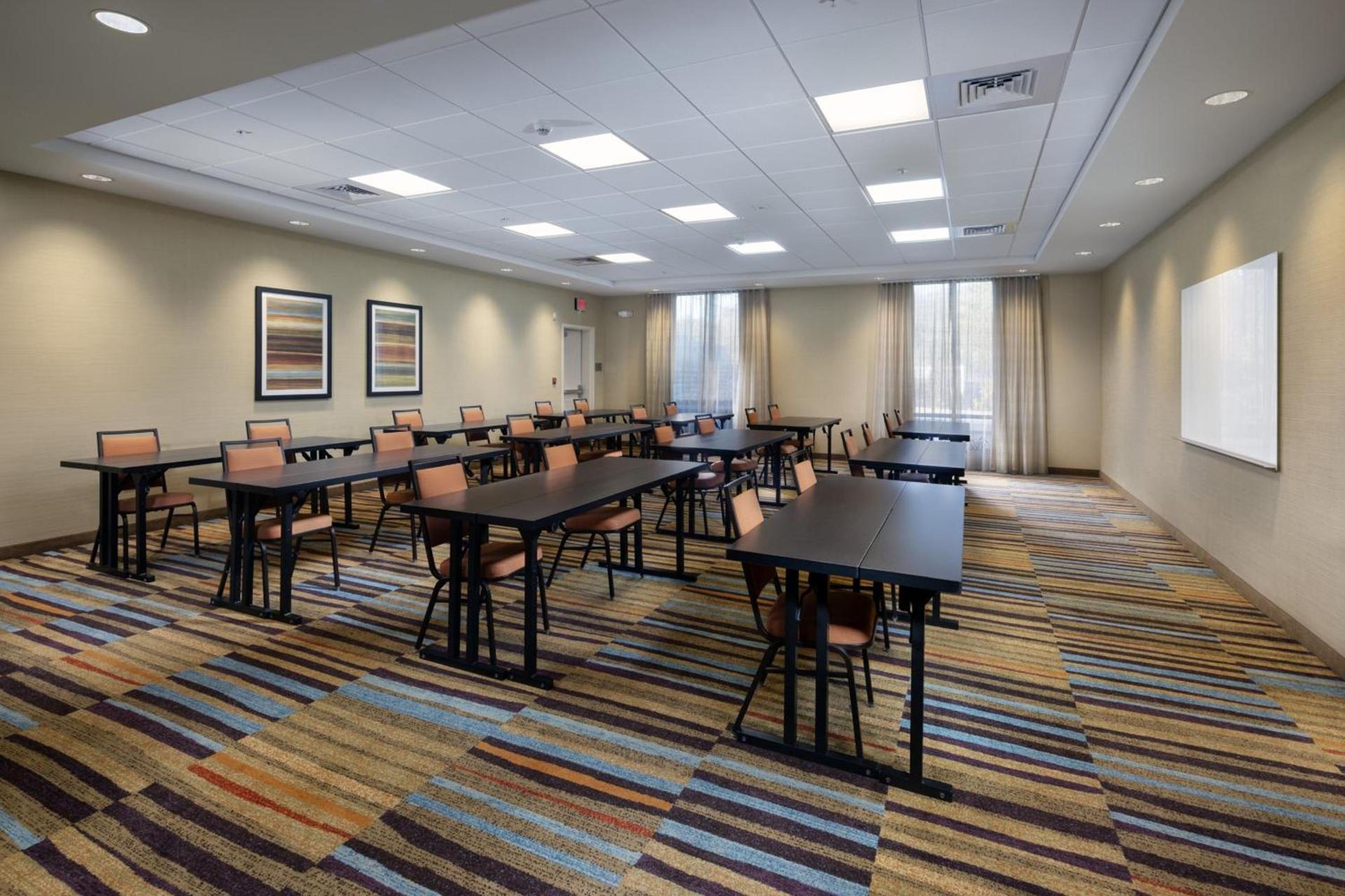 Fairfield Inn & Suites by Marriott Asheville Tunnel Road photo 40