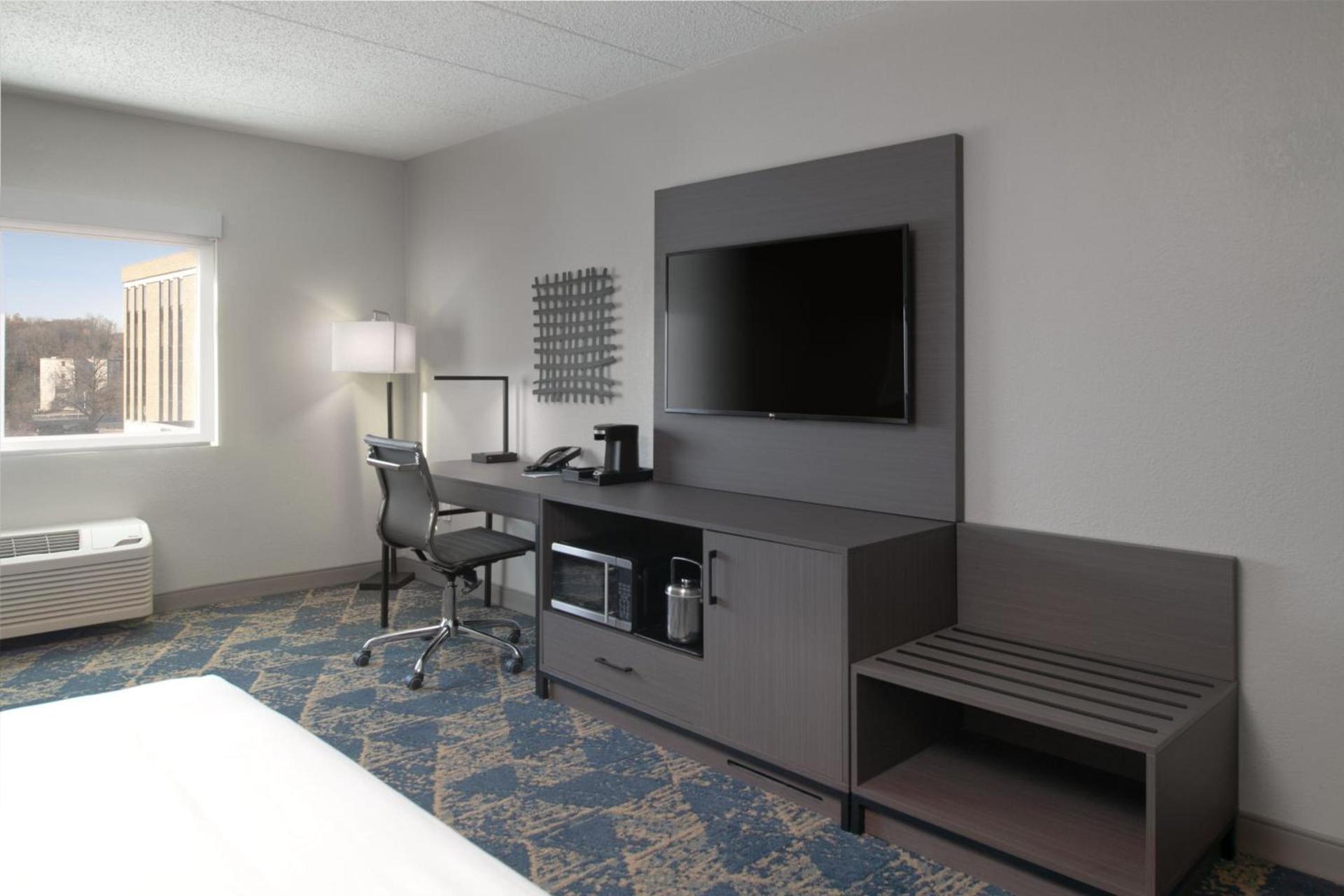 Fairfield by Marriott Inn & Suites Framingham photo 31