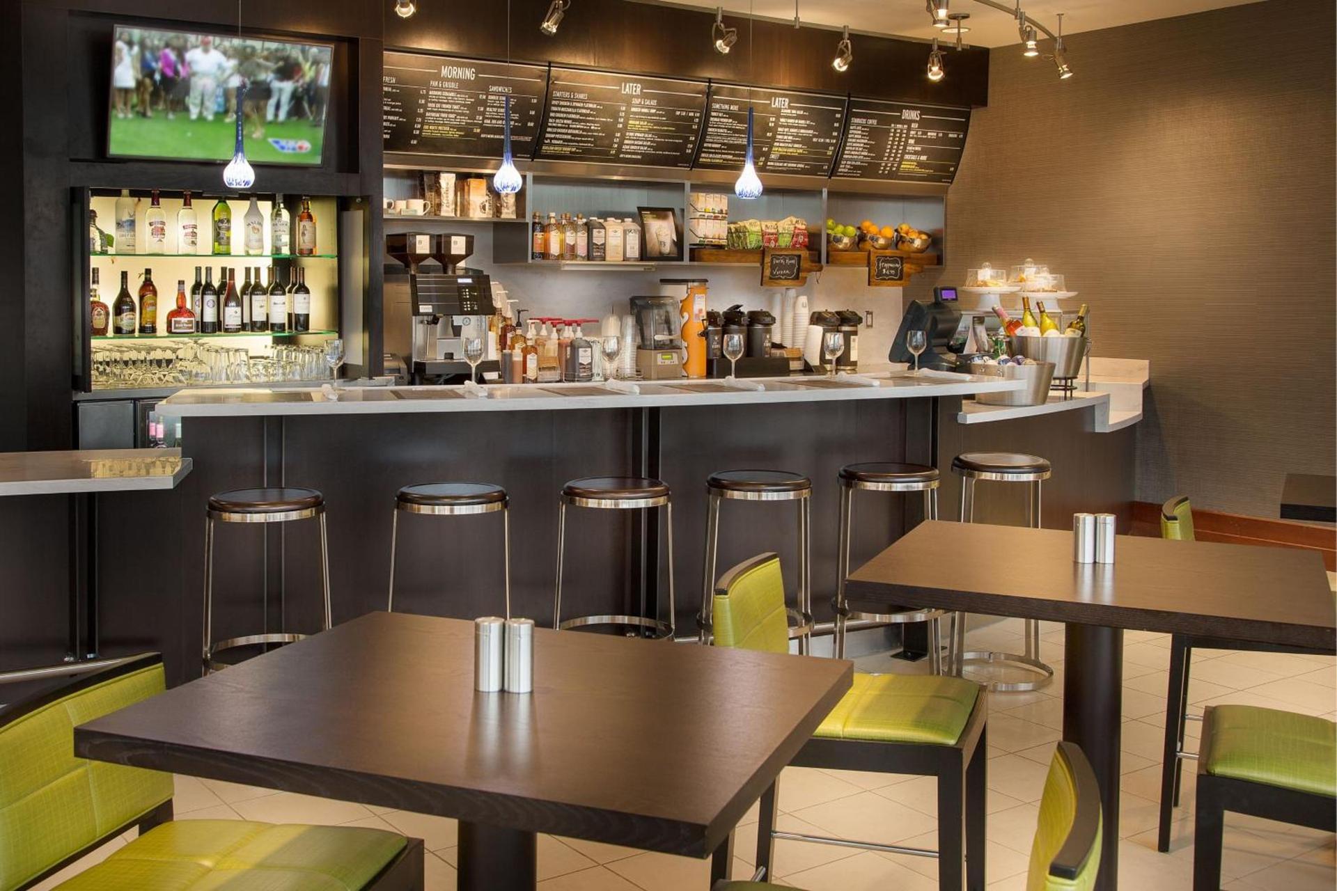 Courtyard by Marriott Oceanside Fort Lauderdale Beach photo 48