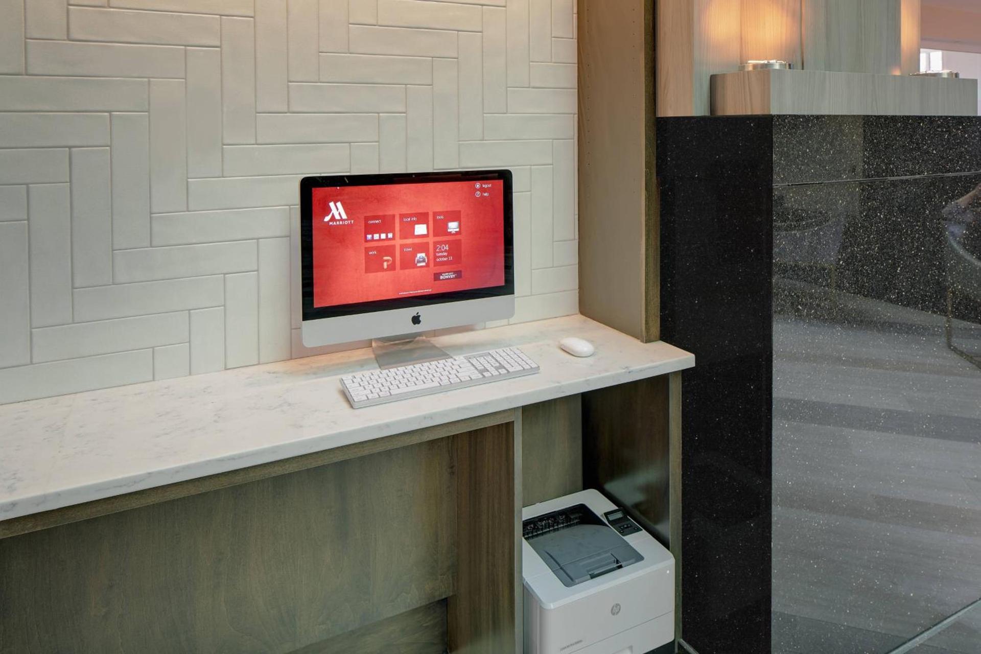 Cincinnati Marriott at RiverCenter photo 26