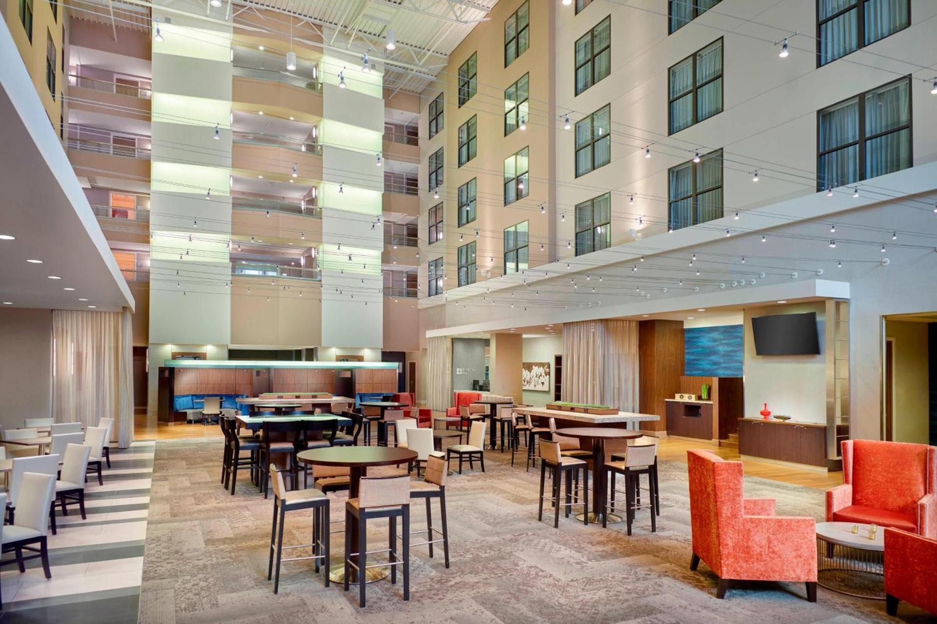 Courtyard Atlanta Decatur Downtown/Emory photo 18