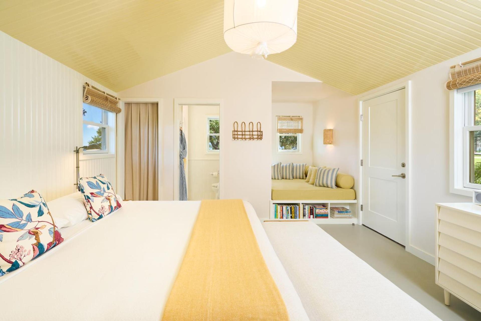 Silver Sands Motel & Beach Bungalows photo 42