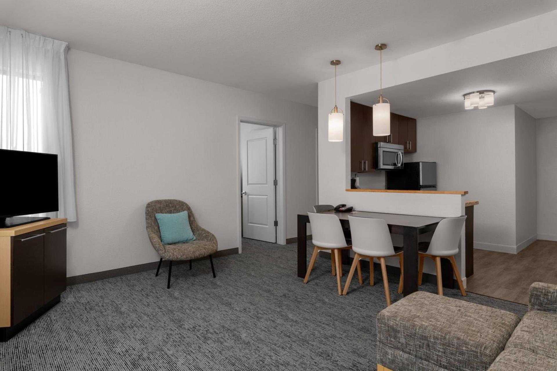 TownPlaces Suite Denver Airport at Gateway Park photo 10