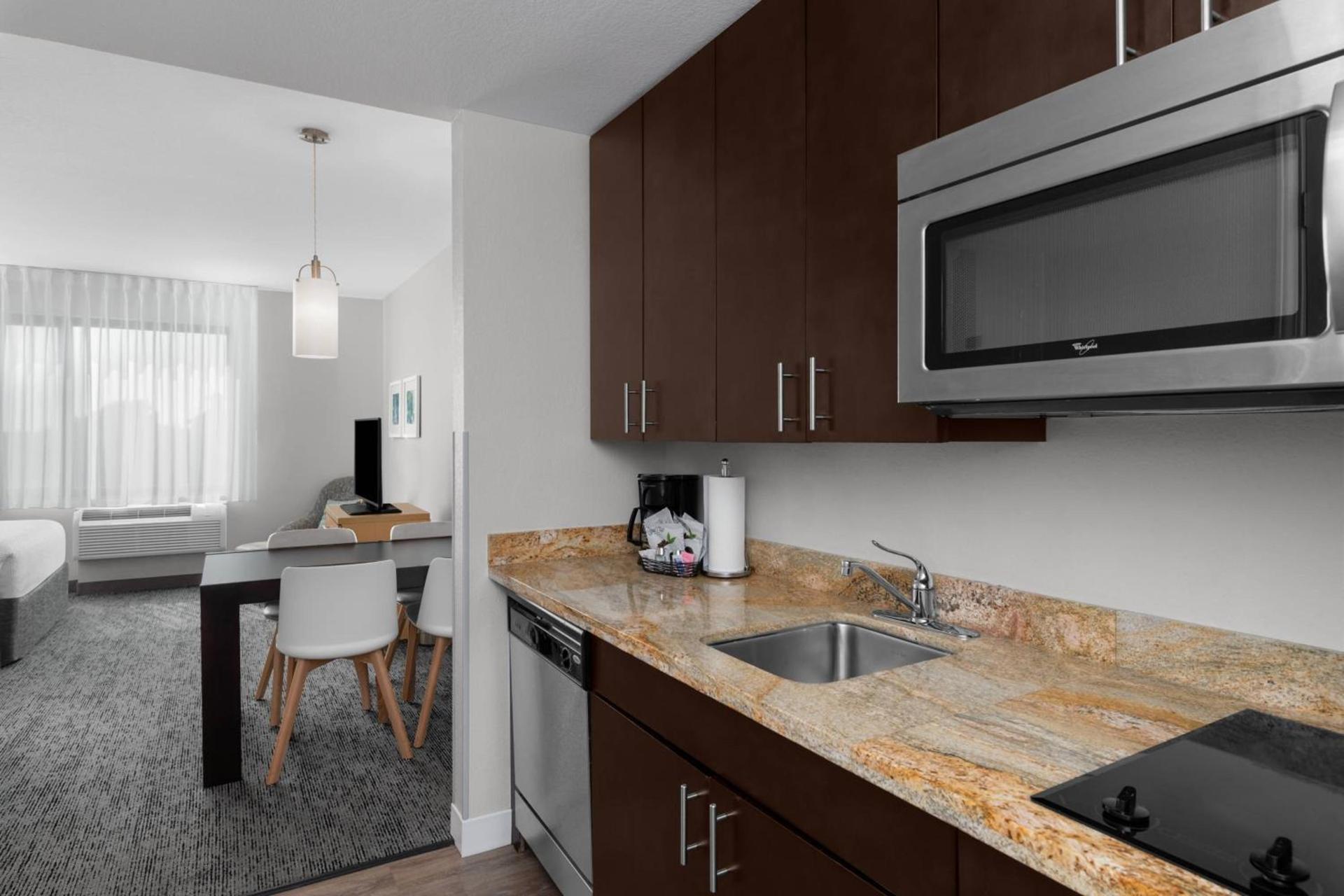 TownPlaces Suite Denver Airport at Gateway Park photo 17