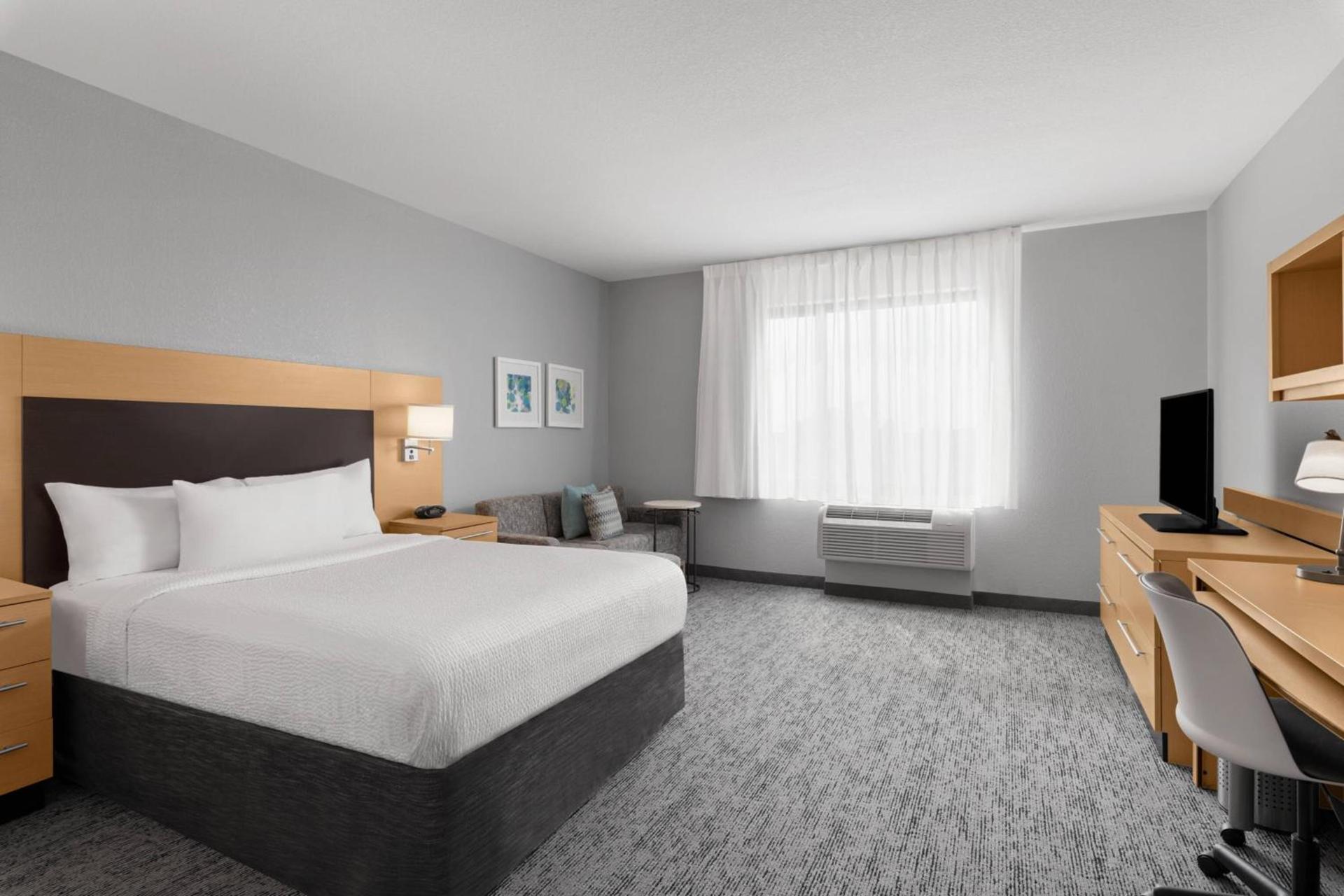 TownPlaces Suite Denver Airport at Gateway Park photo 20