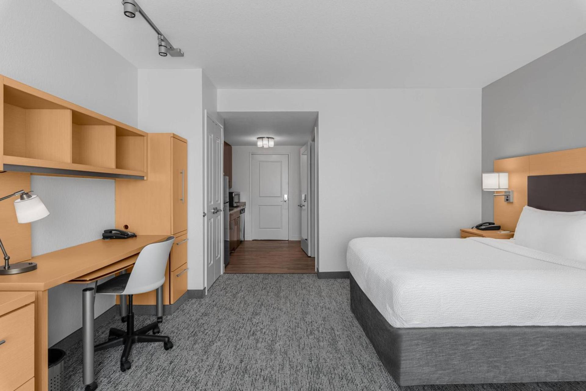 TownPlaces Suite Denver Airport at Gateway Park photo 21