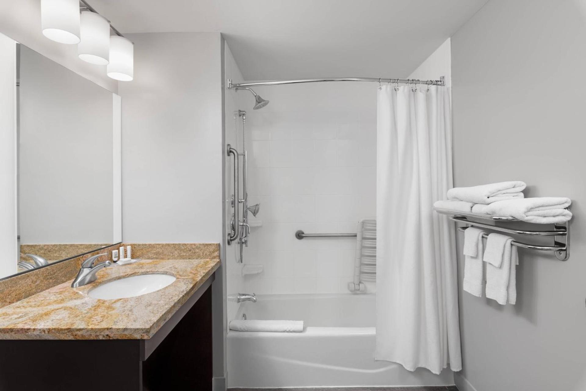 TownPlaces Suite Denver Airport at Gateway Park photo 24