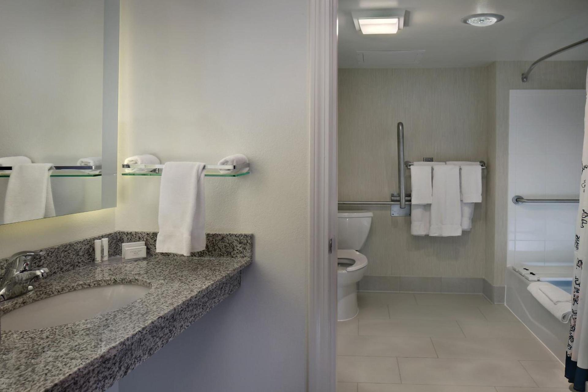 Residence Inn Mystic Groton photo 10