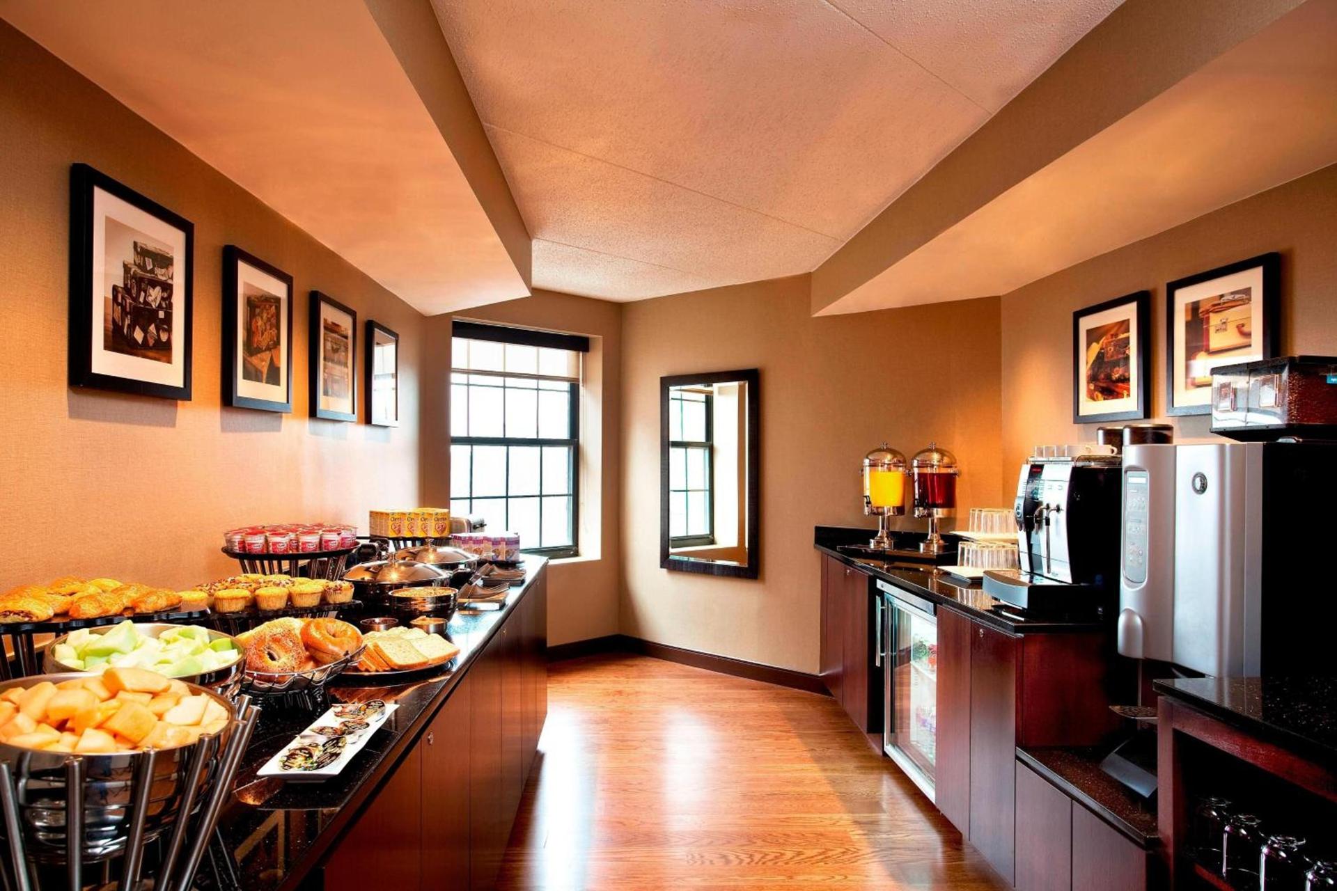 Dolce by Wyndham Parsippany photo 32