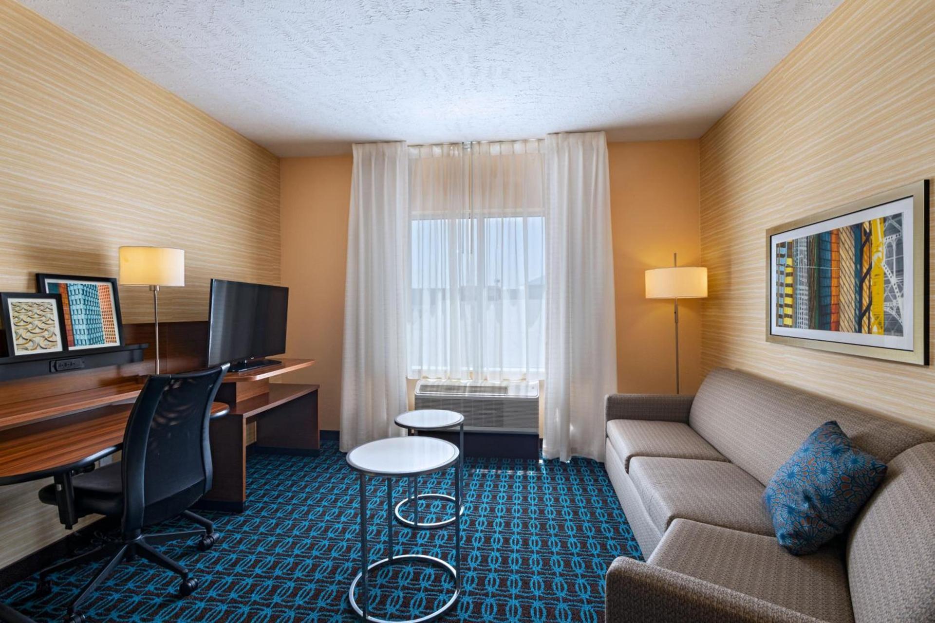 Fairfield Inn & Suites by Marriott Lincoln Airport photo 12