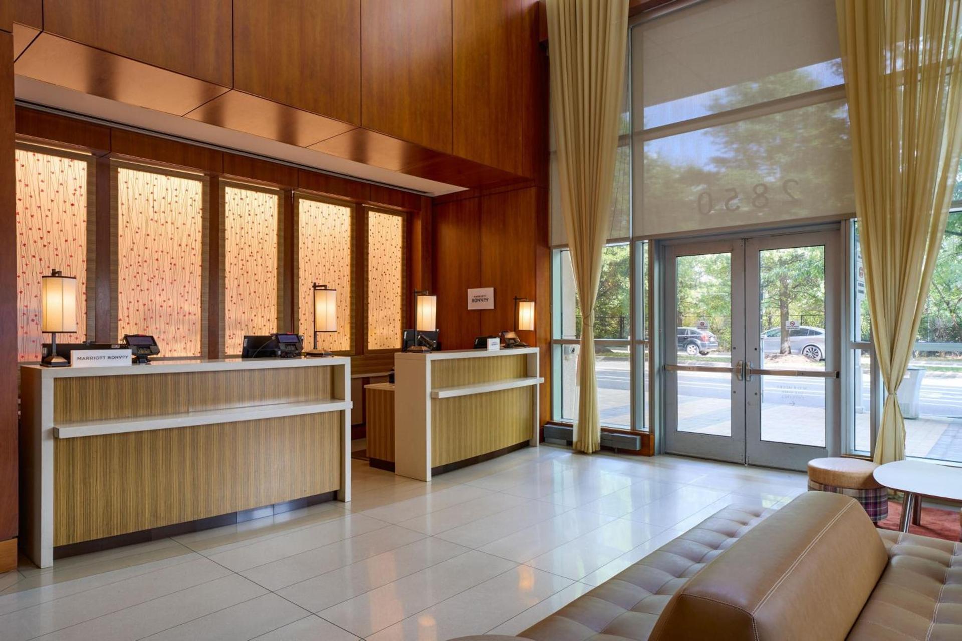 Residence Inn Arlington Capital View photo 2