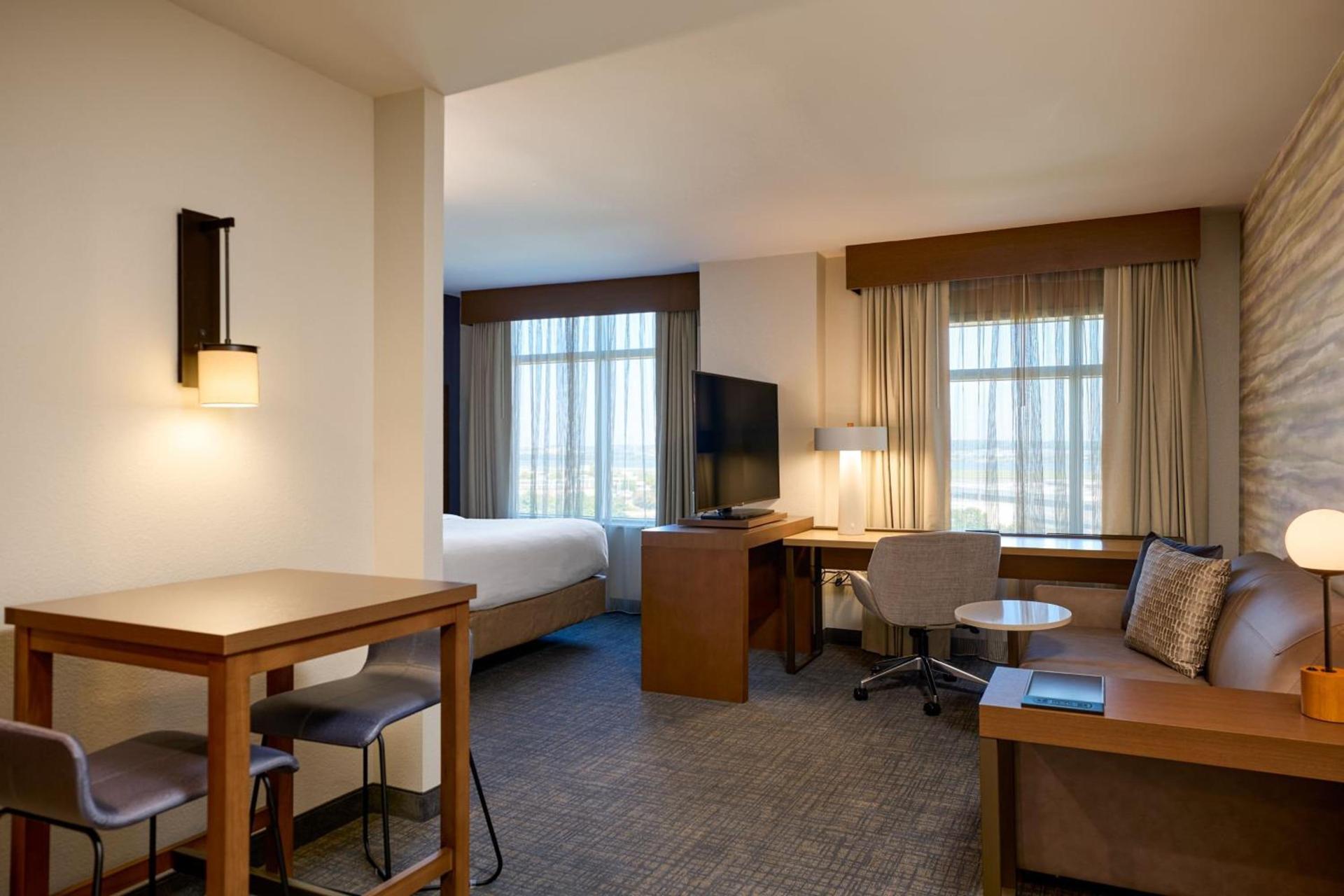 Residence Inn Arlington Capital View photo 9