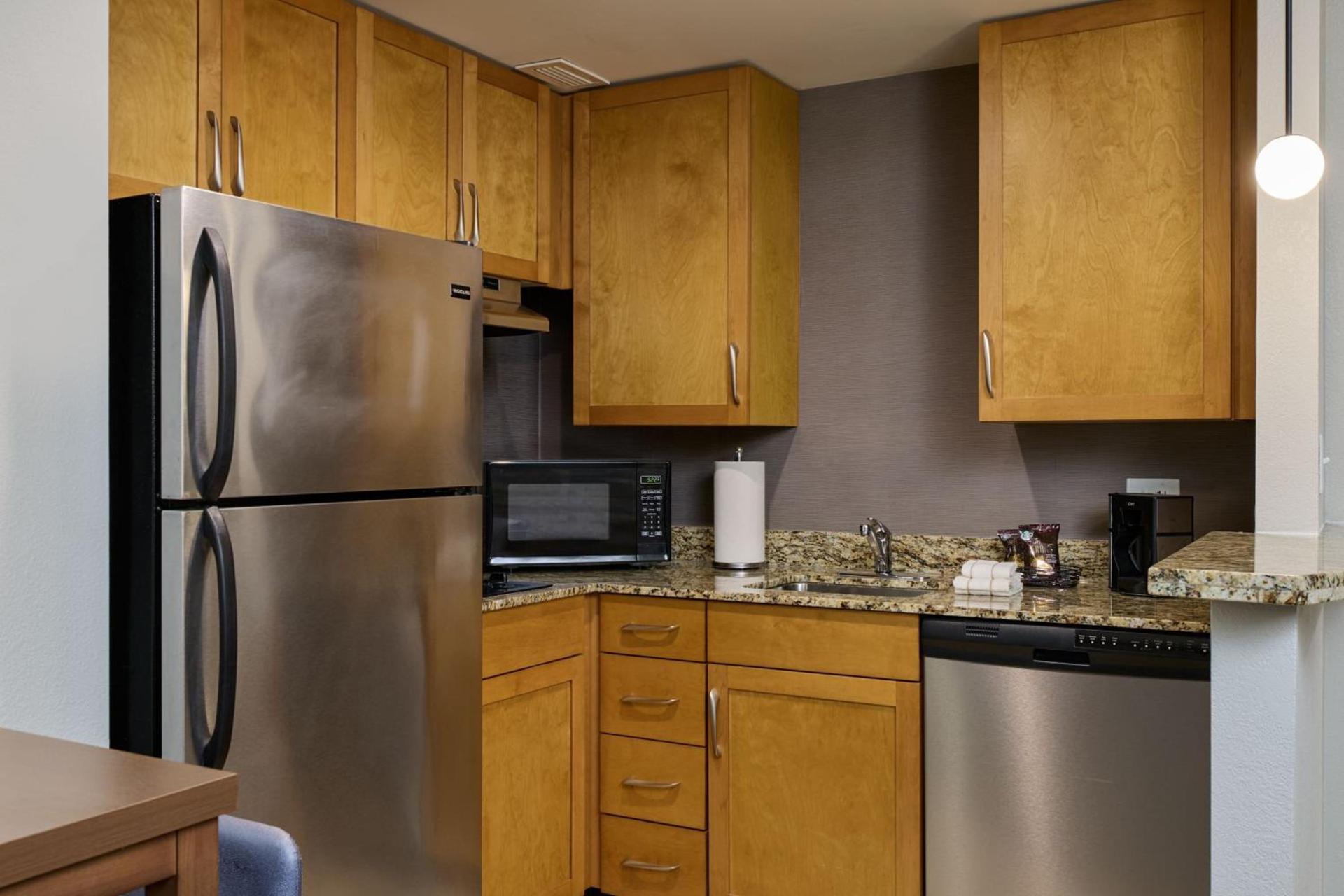 Residence Inn Arlington Capital View photo 15