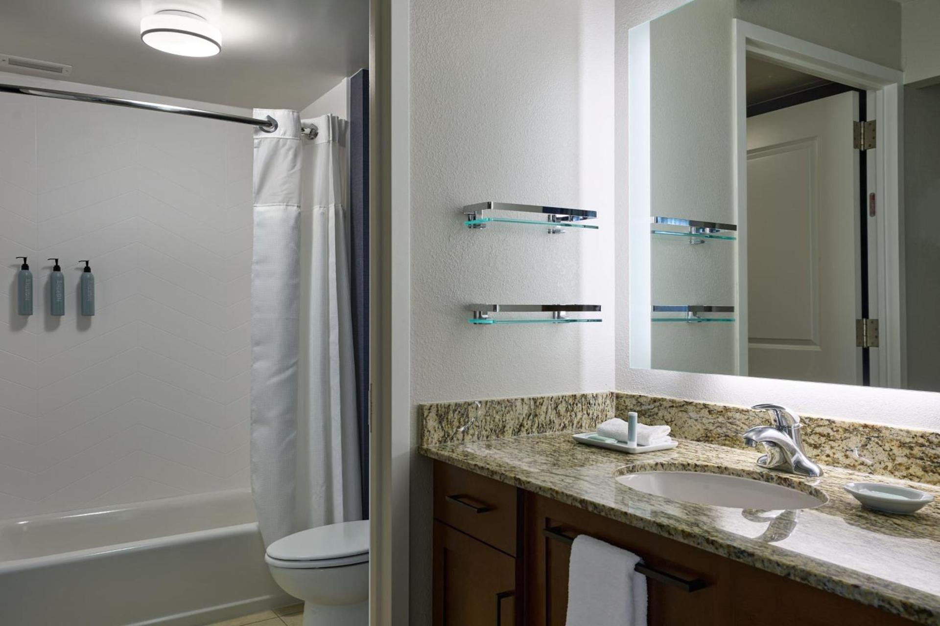 Residence Inn Arlington Capital View photo 17