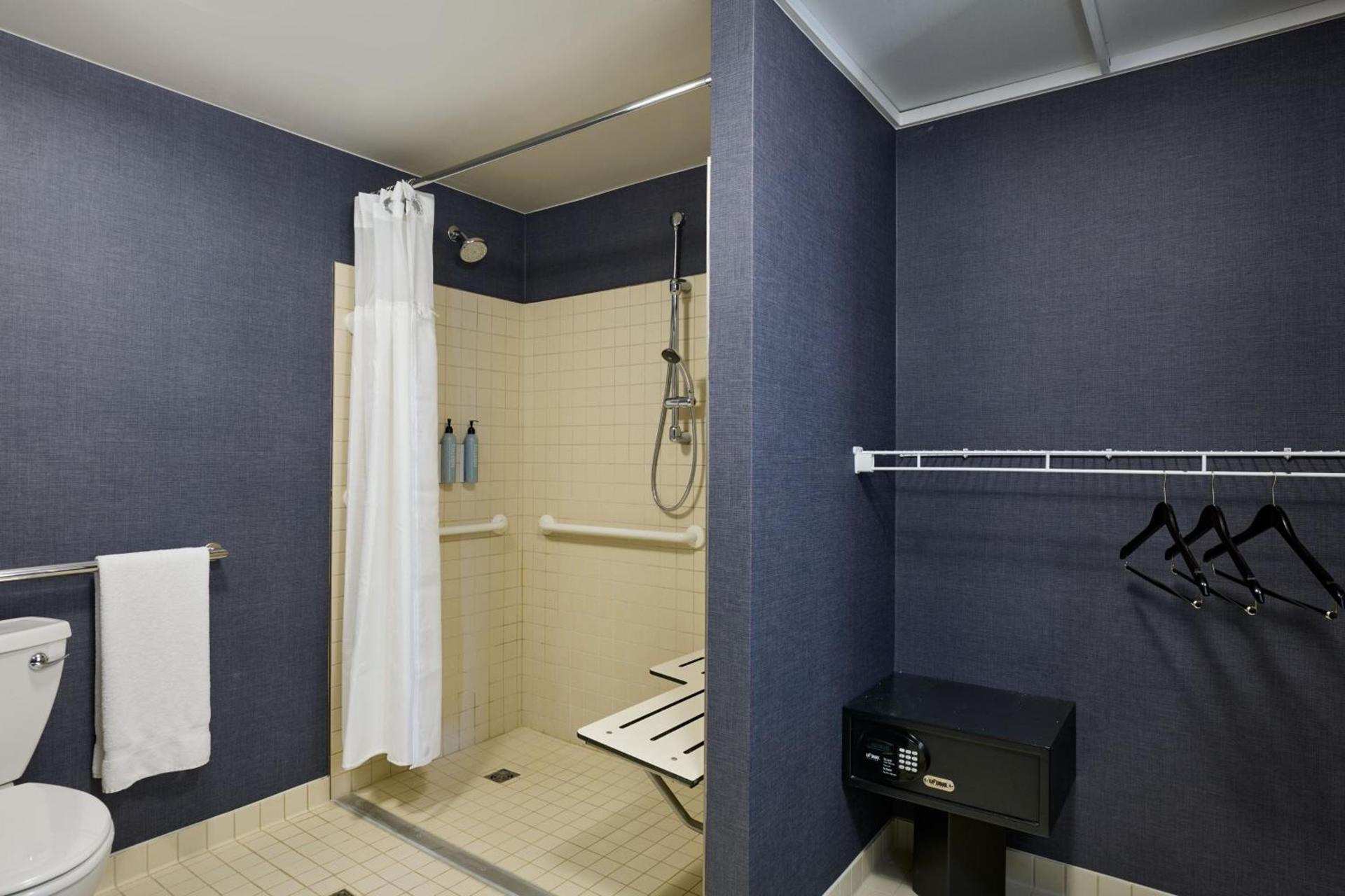 Residence Inn Arlington Capital View photo 18
