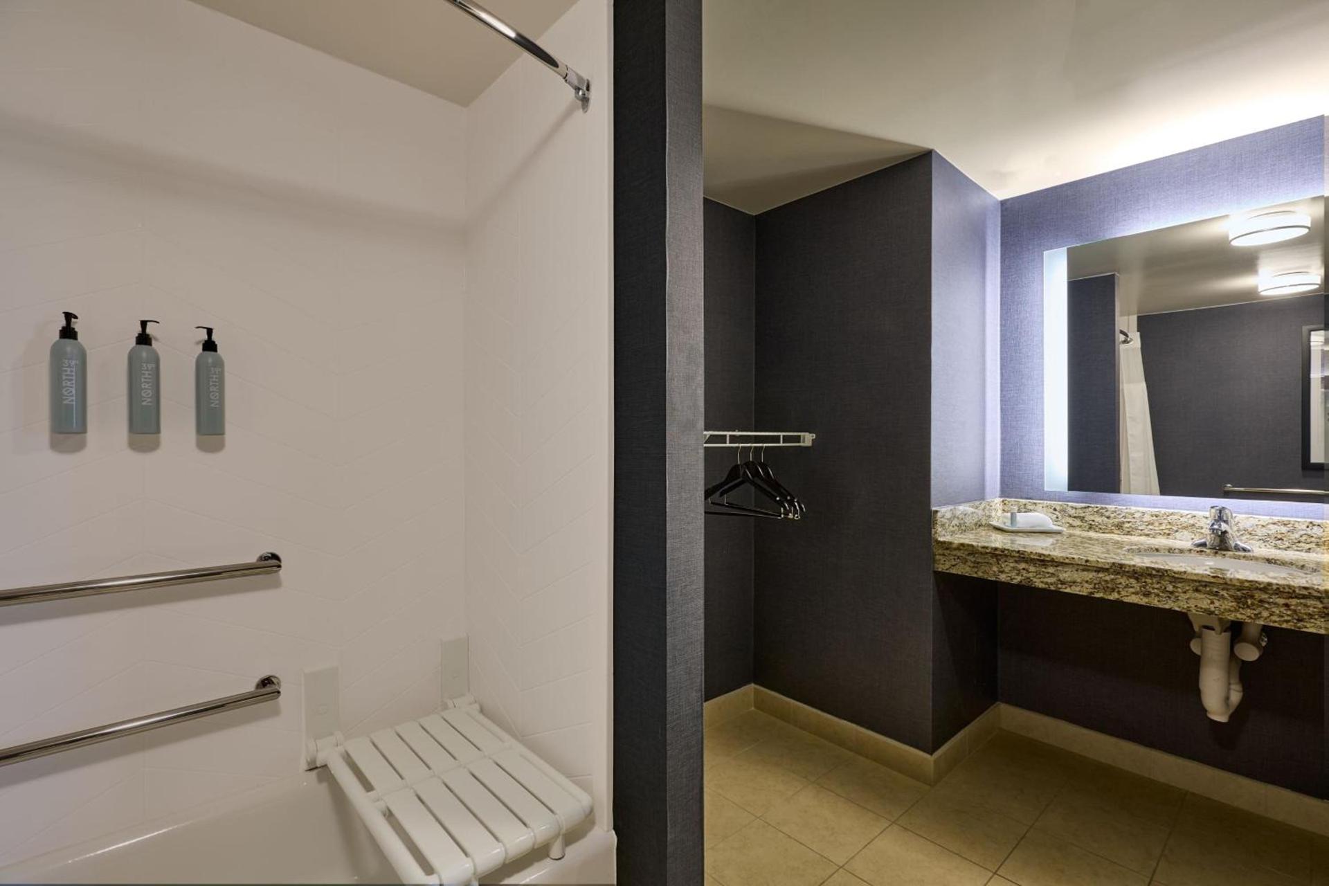 Residence Inn Arlington Capital View photo 19