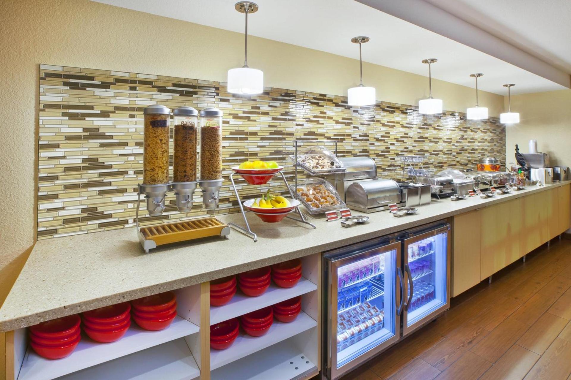 TownePlace Suites by Marriott Brookfield photo 4