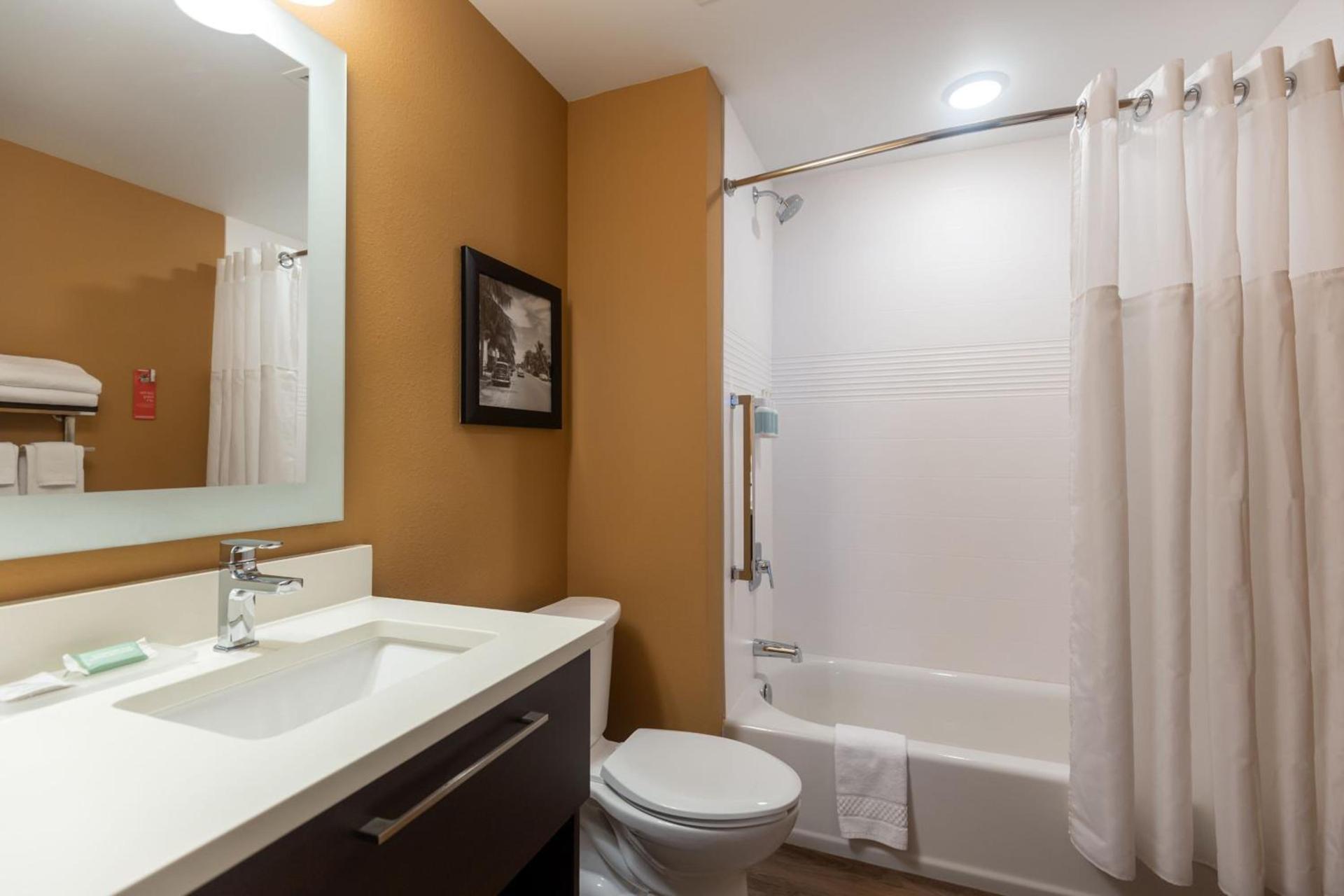TownePlace Suites by Marriott Naples photo 19