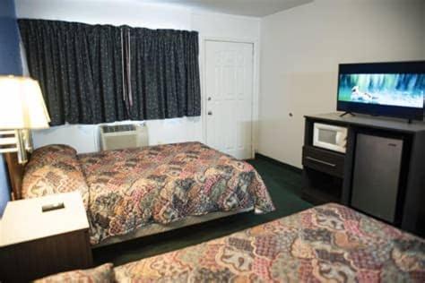 American Inn photo 13