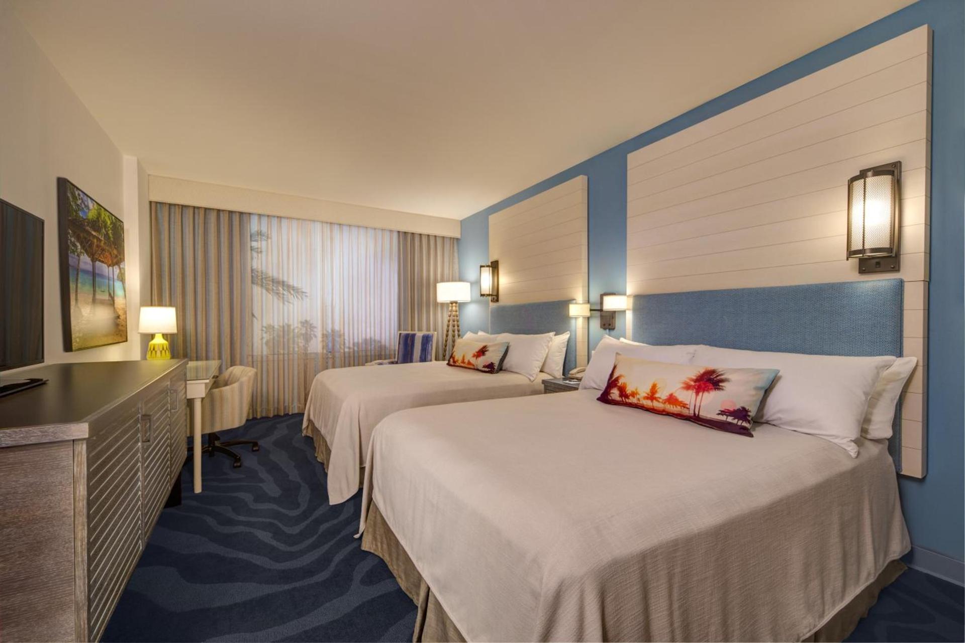 Universal's Loews Sapphire Falls Resort photo 13