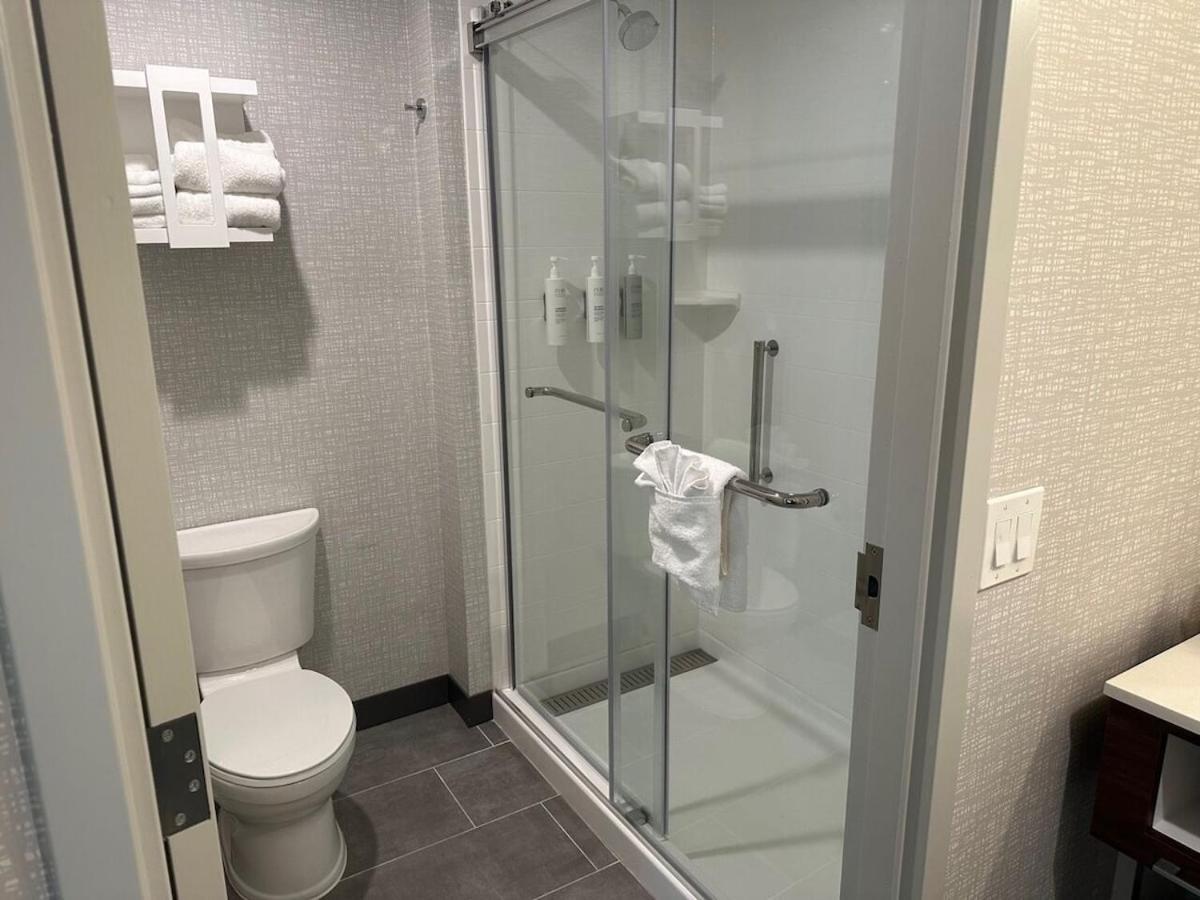 Hampton Inn & Suites Ruskin I-75, FL photo 27