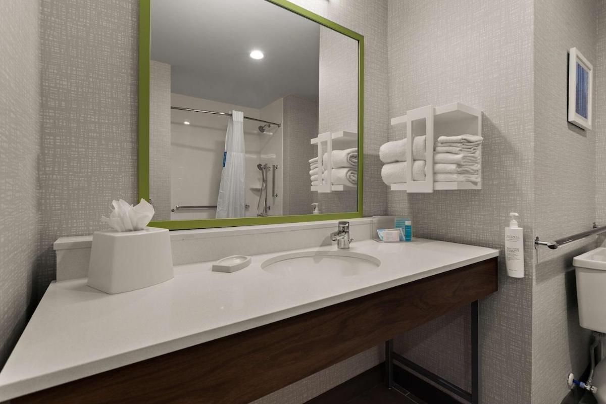 Hampton Inn & Suites Ruskin I-75, FL photo 18