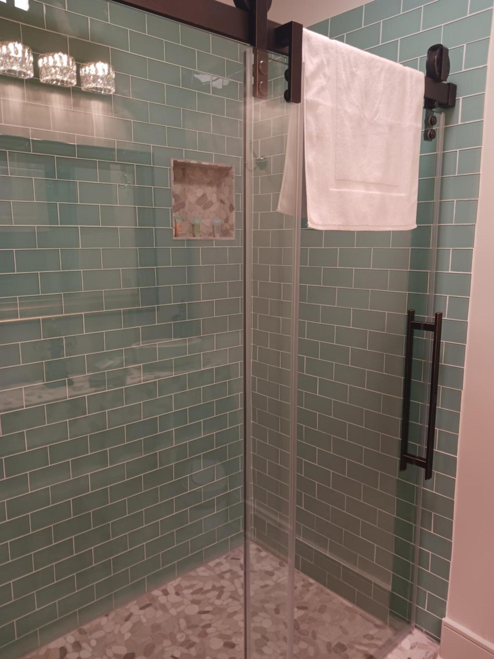 Lee House Inn photo 12