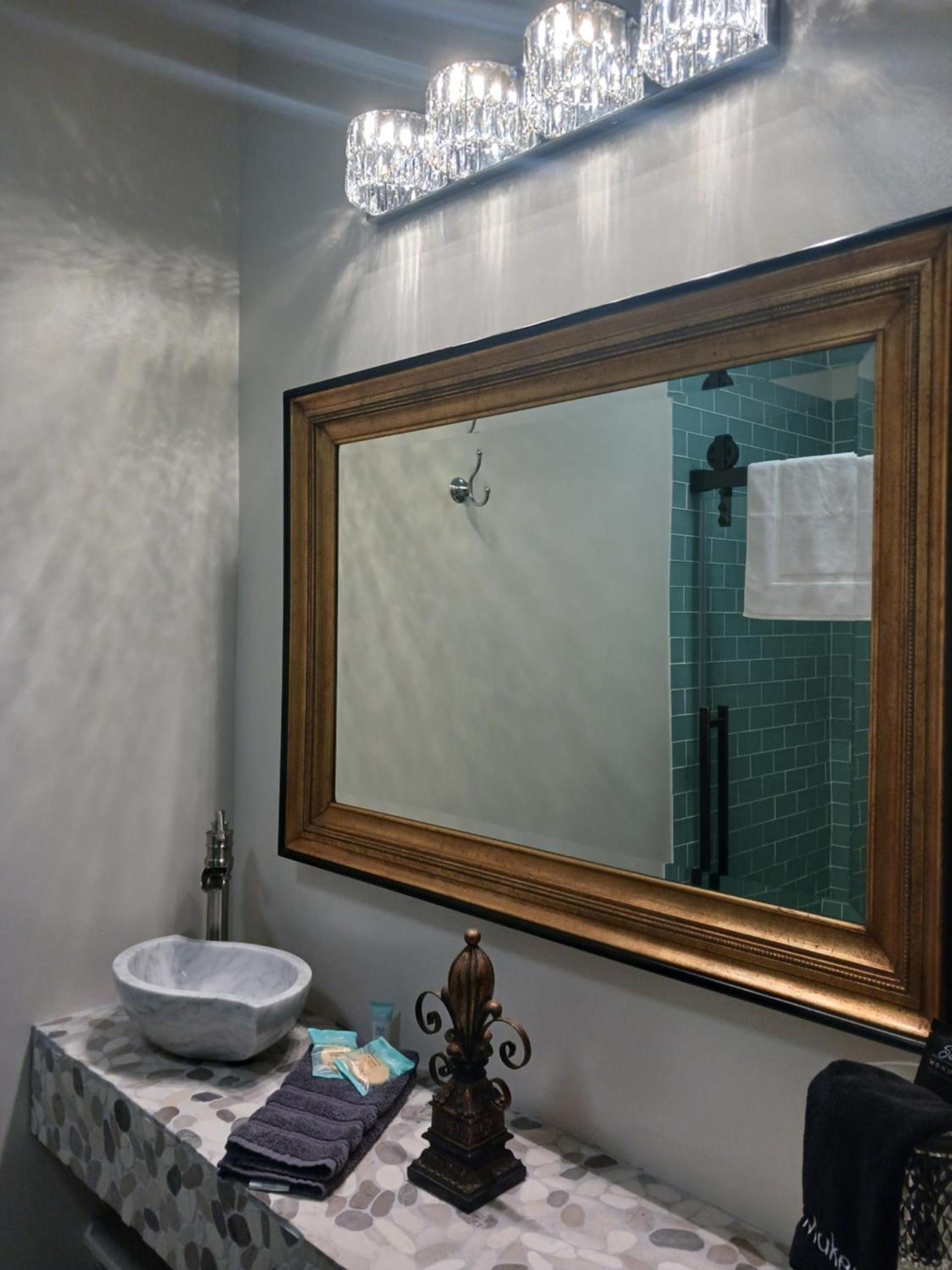 Lee House Inn photo 11