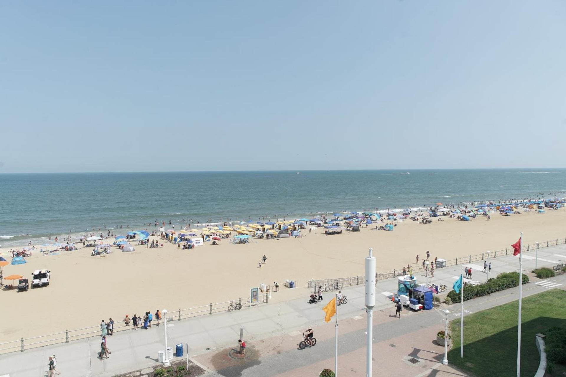 Marjac Suites Virginia Beach Oceanfront photo 5