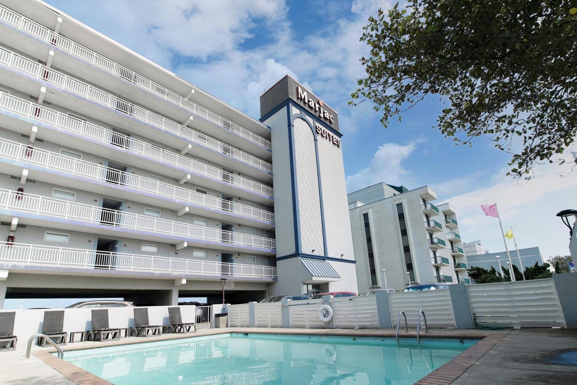 Marjac Suites Virginia Beach Oceanfront photo 2