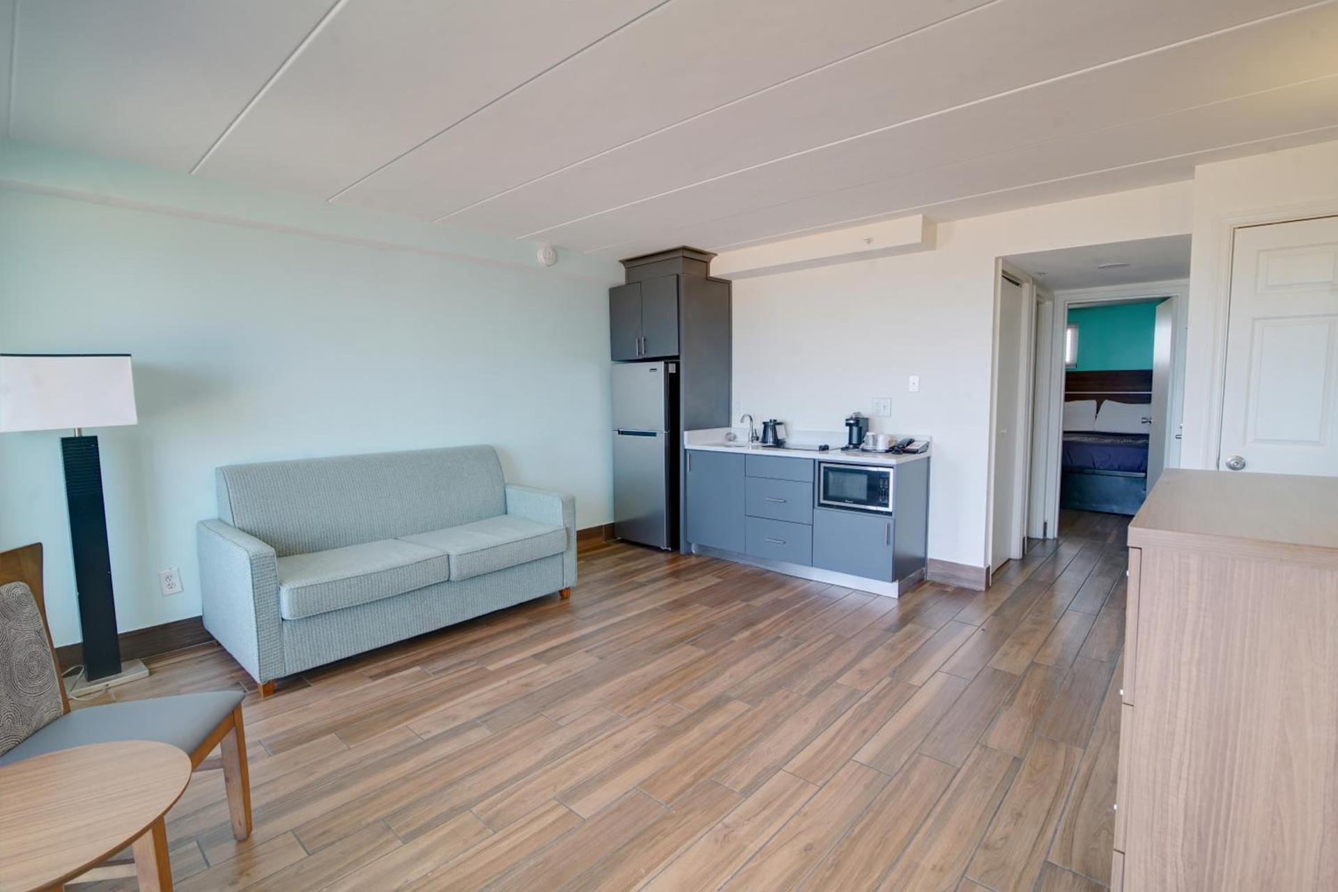 Marjac Suites Virginia Beach Oceanfront photo 16