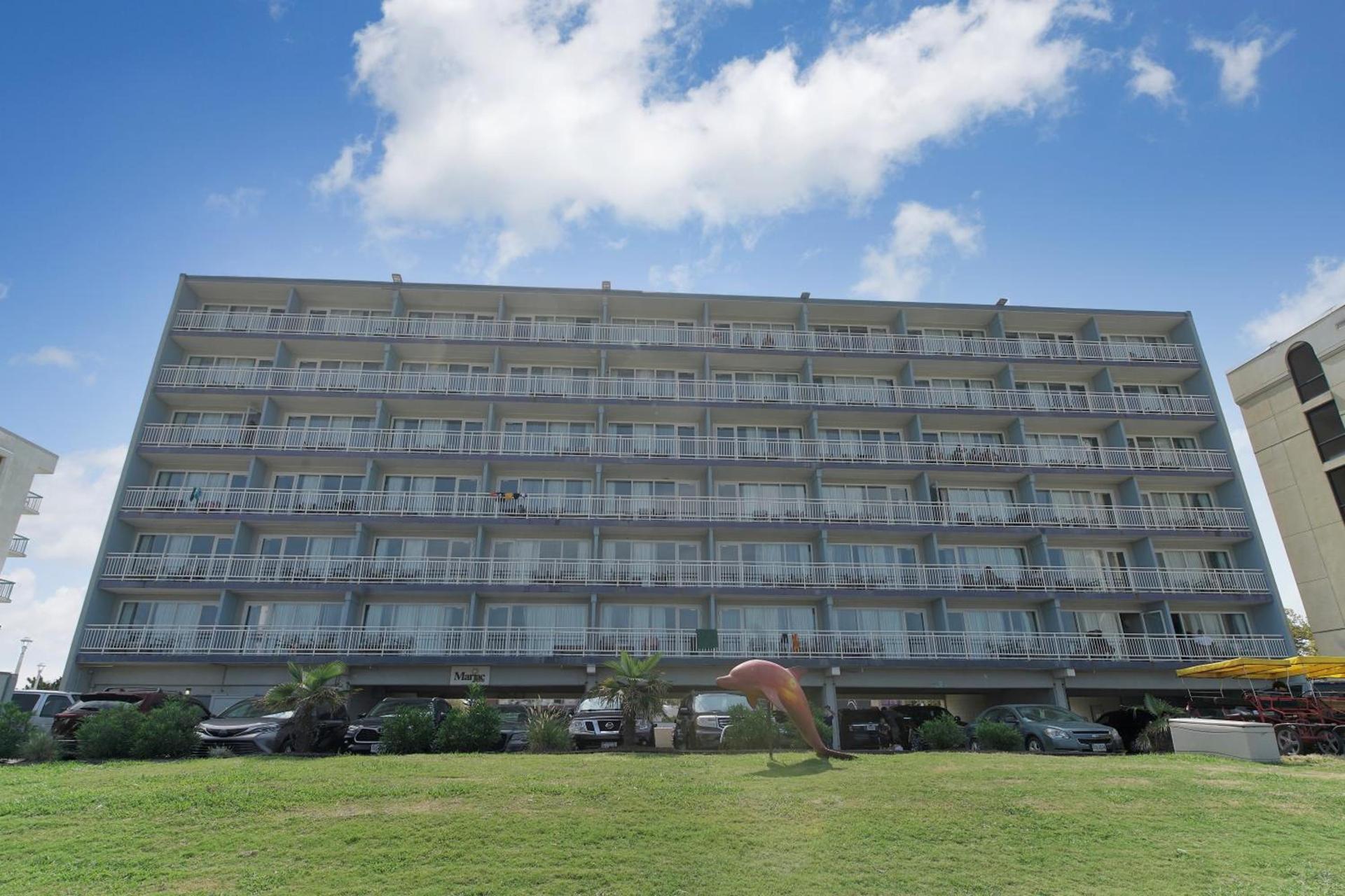 Marjac Suites Virginia Beach Oceanfront photo 3