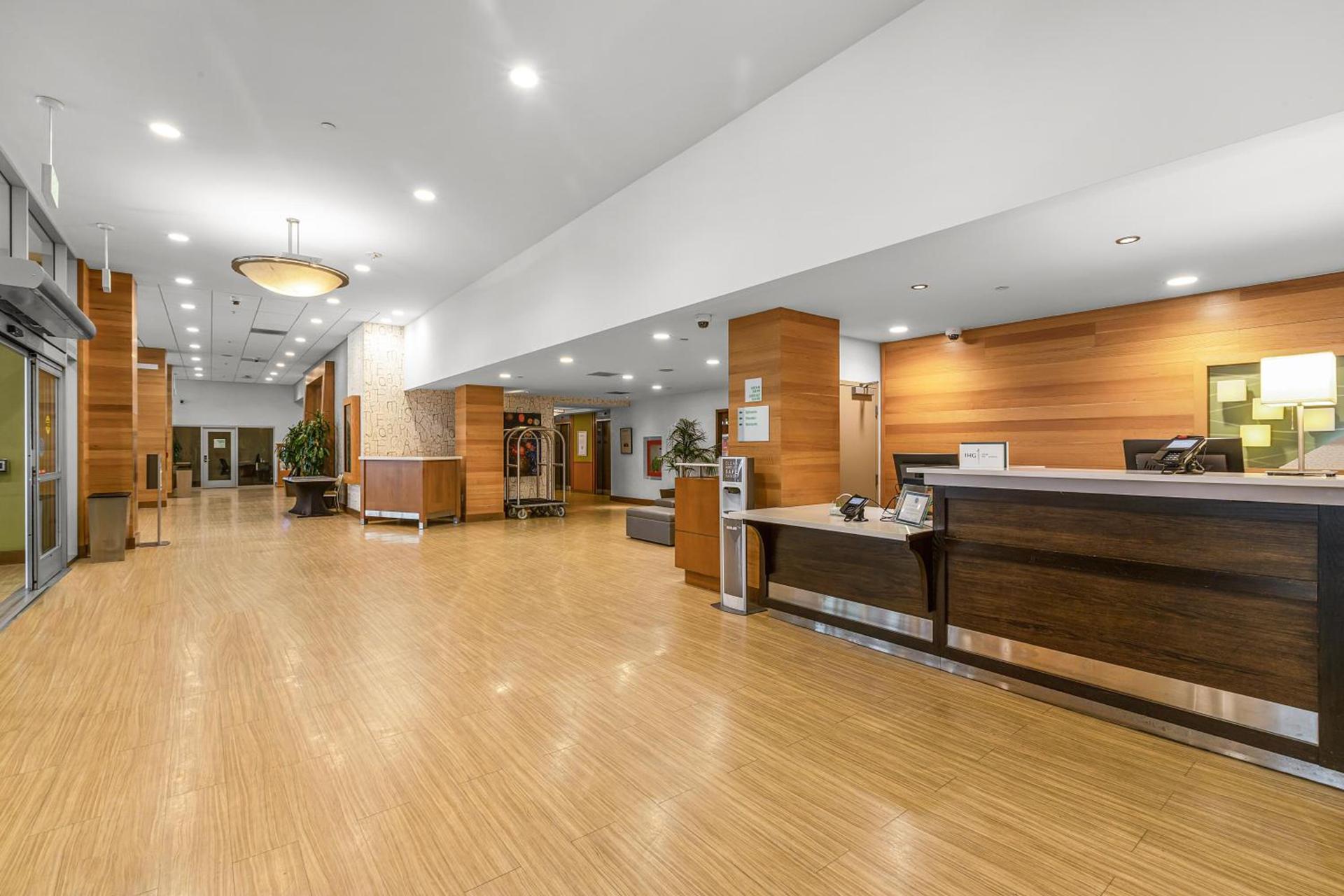 Holiday Inn San Francisco - Golden Gateway newly renovated with No Resort Fee photo 24