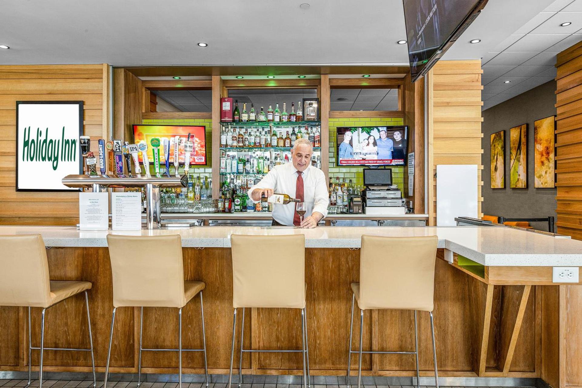Holiday Inn San Francisco - Golden Gateway newly renovated with No Resort Fee photo 23