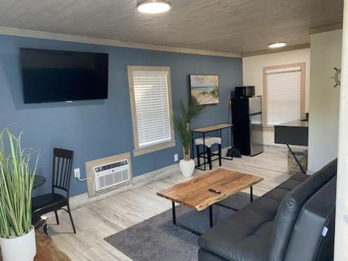 Gulf Coast Inn photo 16