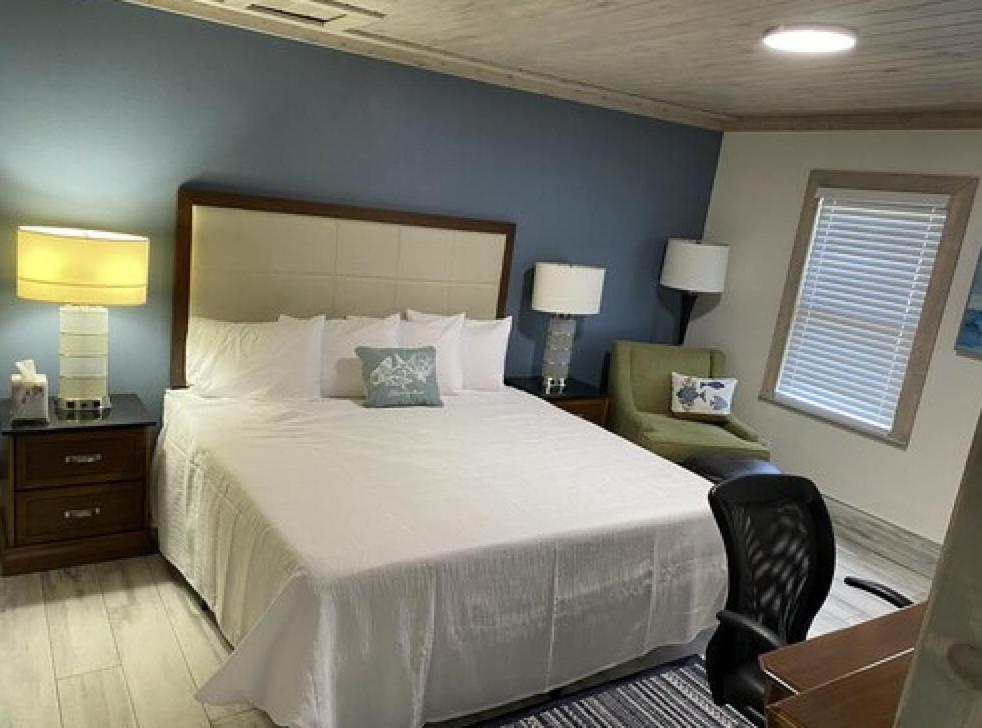Gulf Coast Inn photo 27